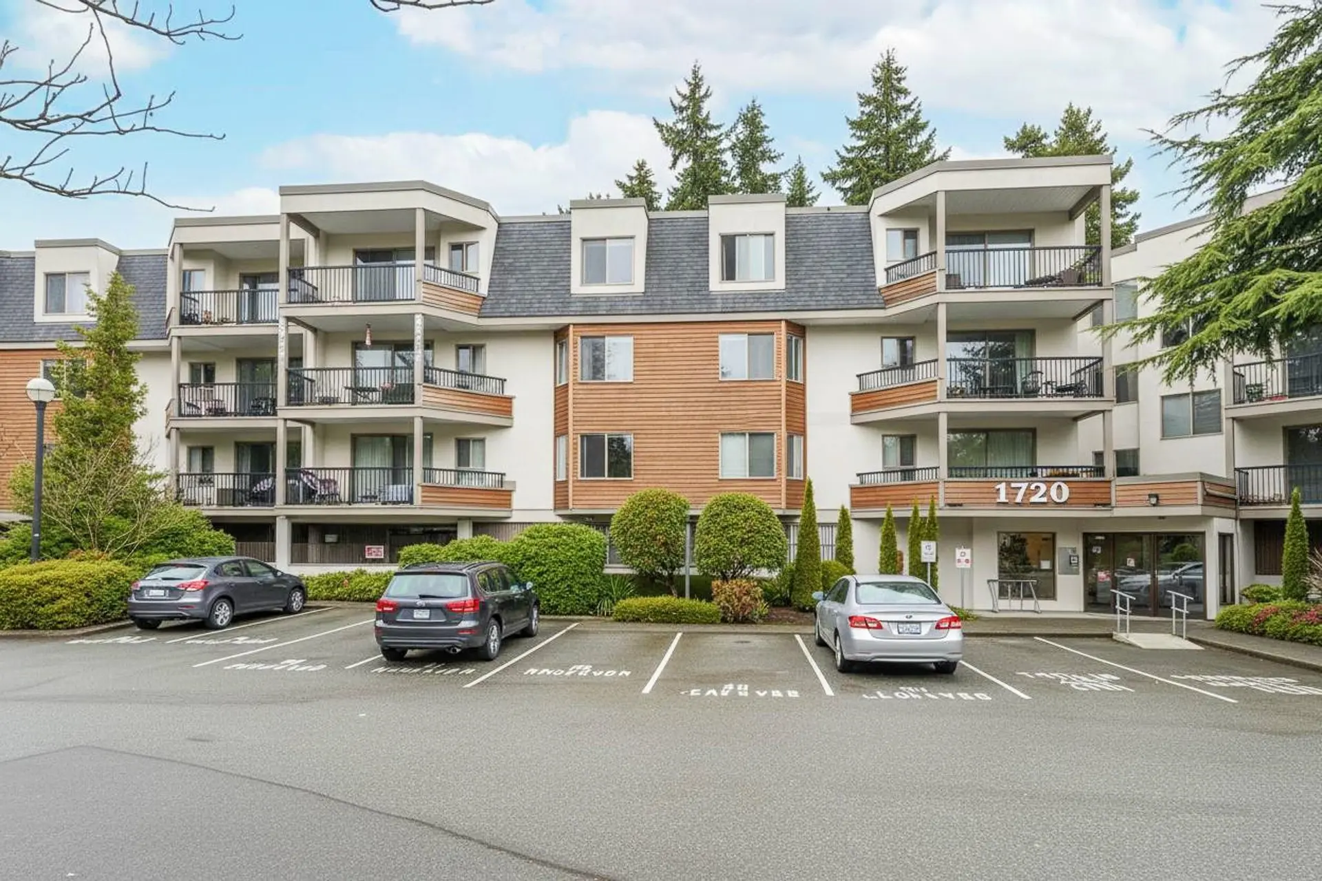 #112 1720 Southmere Crescent - Image 3