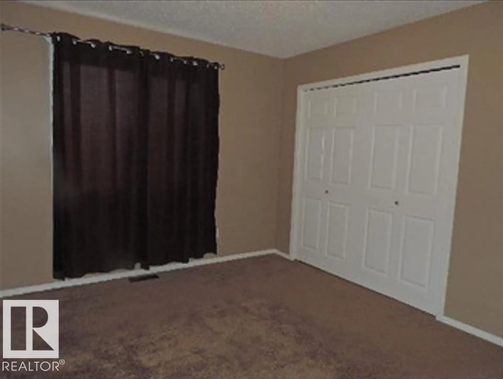 1318 8 AV - Image 8