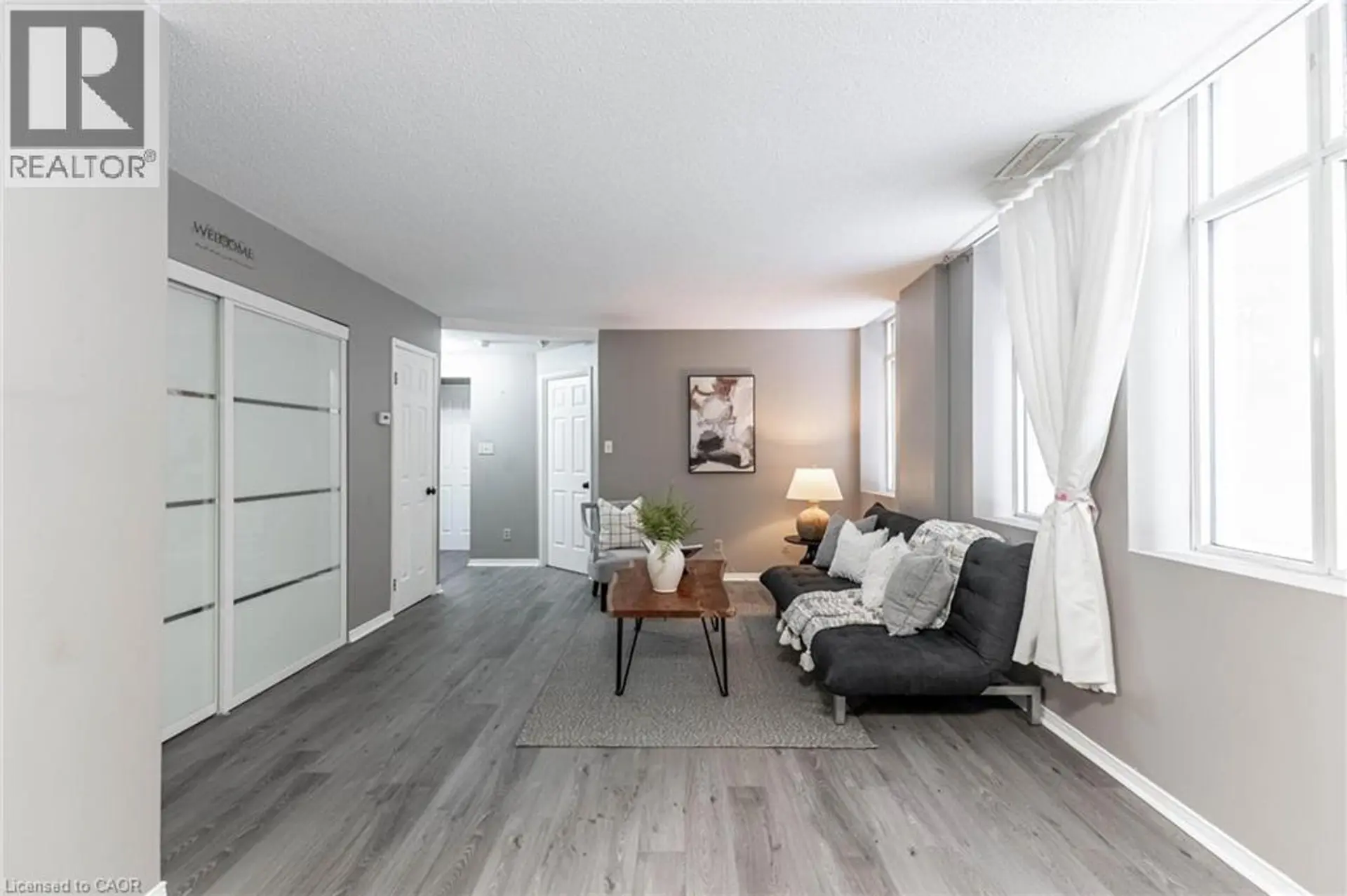 #303 36 JAMES Street S - Image 7