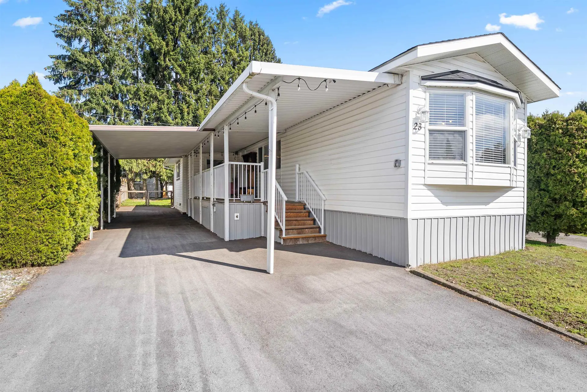 Property at #23 31313 Livingstone Avenue, Abbotsford, BC