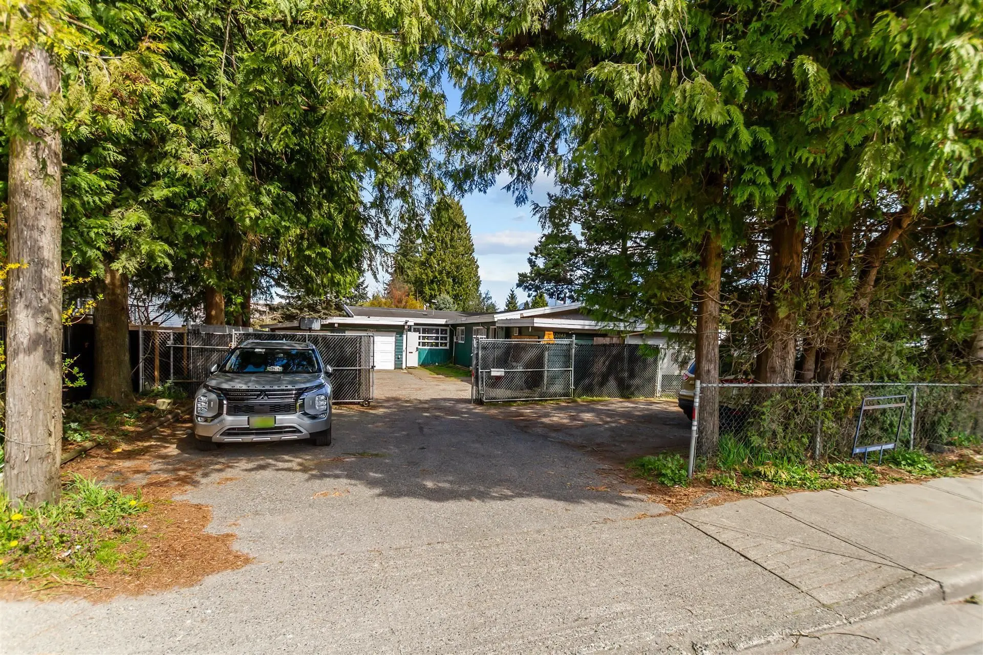 Property at 22041 Dewdney Trunk Road, Maple Ridge, BC