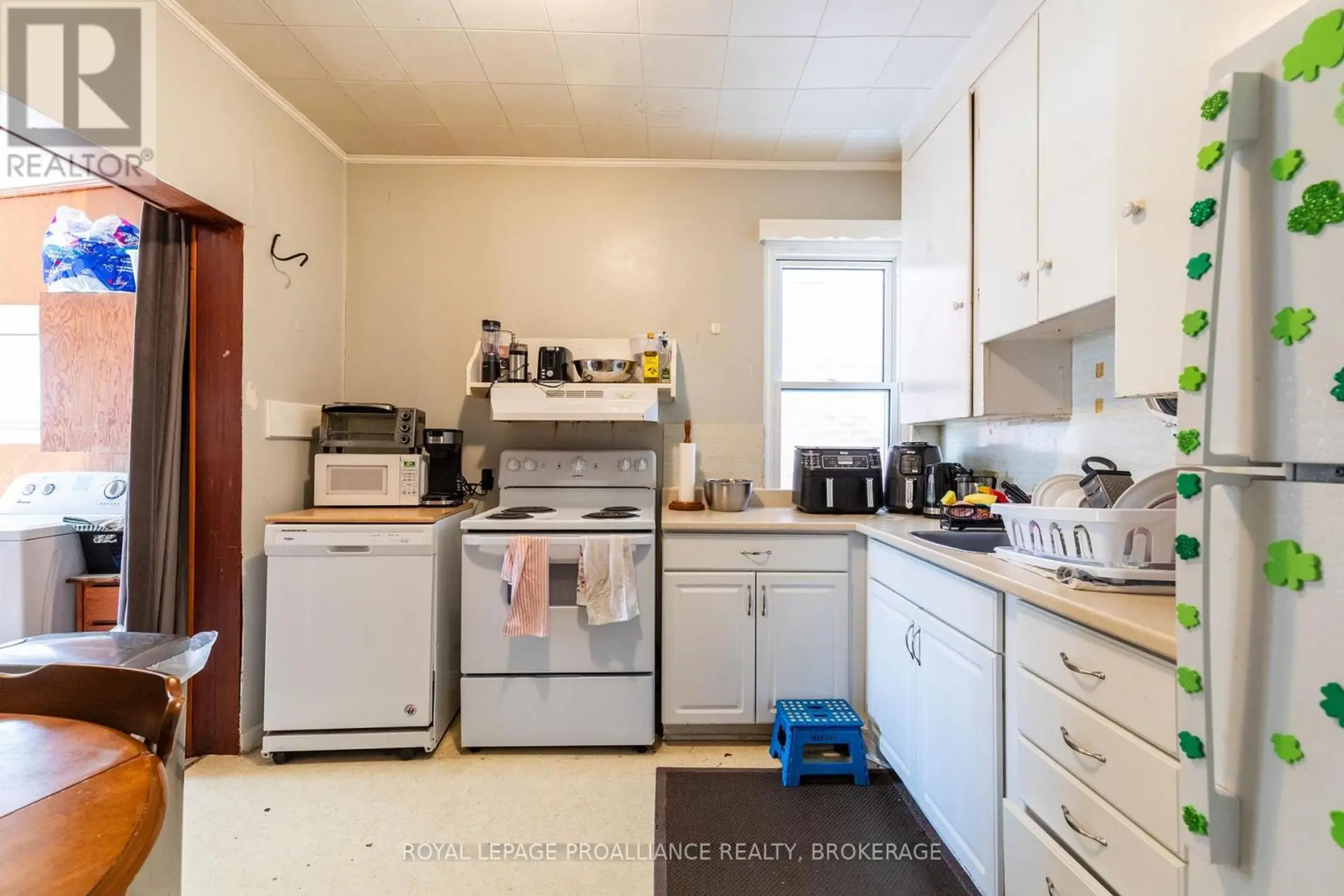 153 MACDONNELL STREET - Image 8