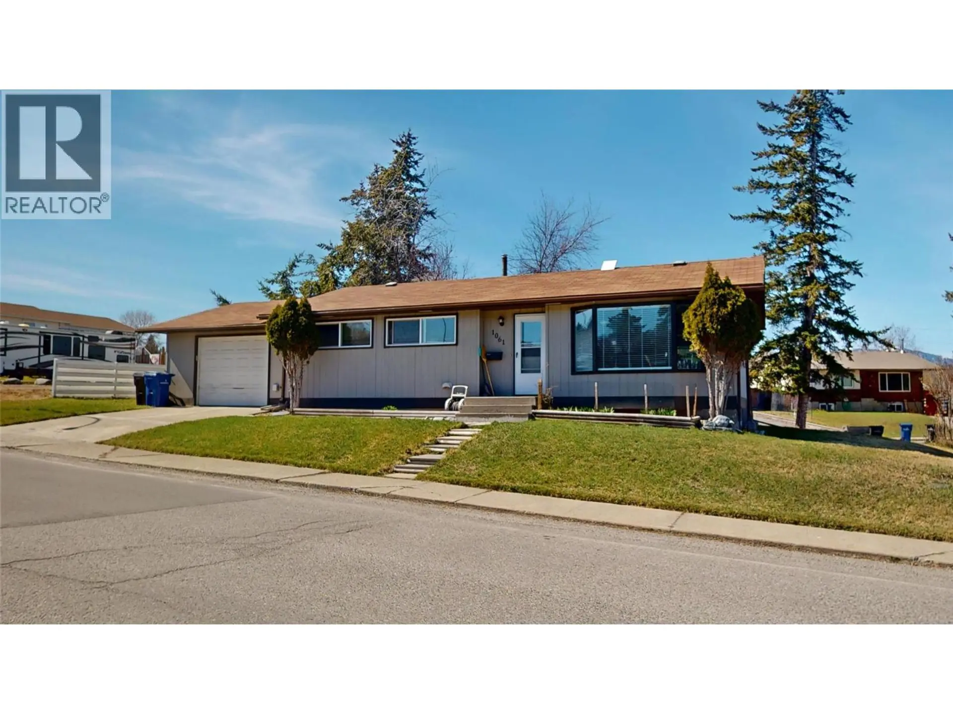 Property at 1061 16th Avenue S, Cranbrook, BC