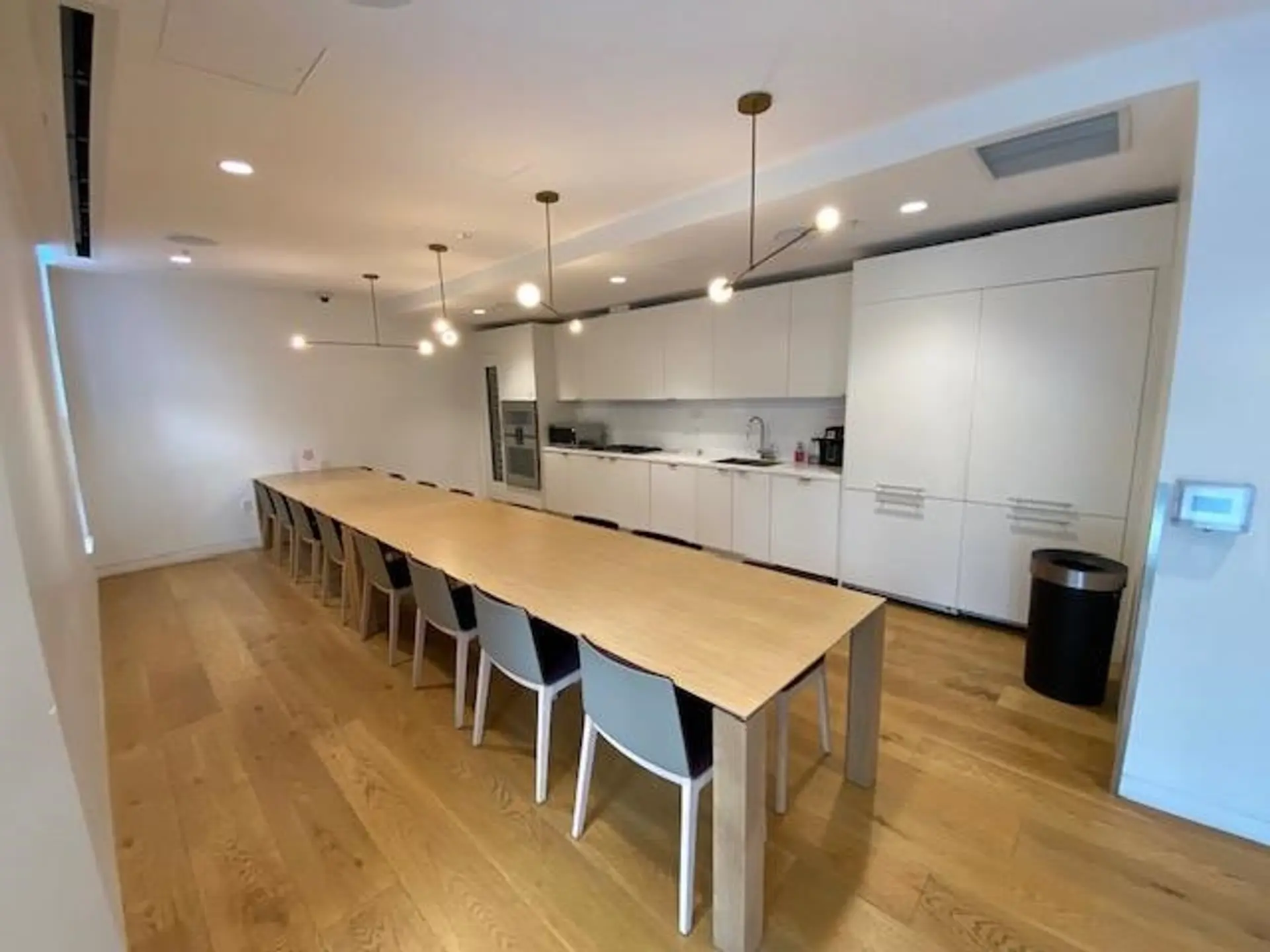 #1803 1289 Hornby Street - Image 13