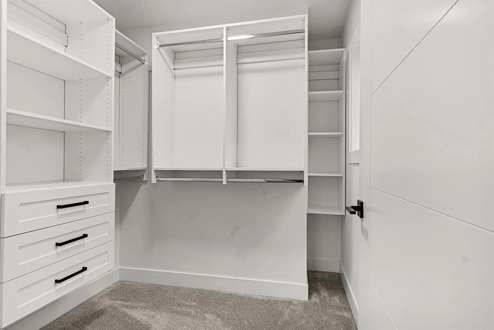 #2 2360 Crescent Way - Image 8