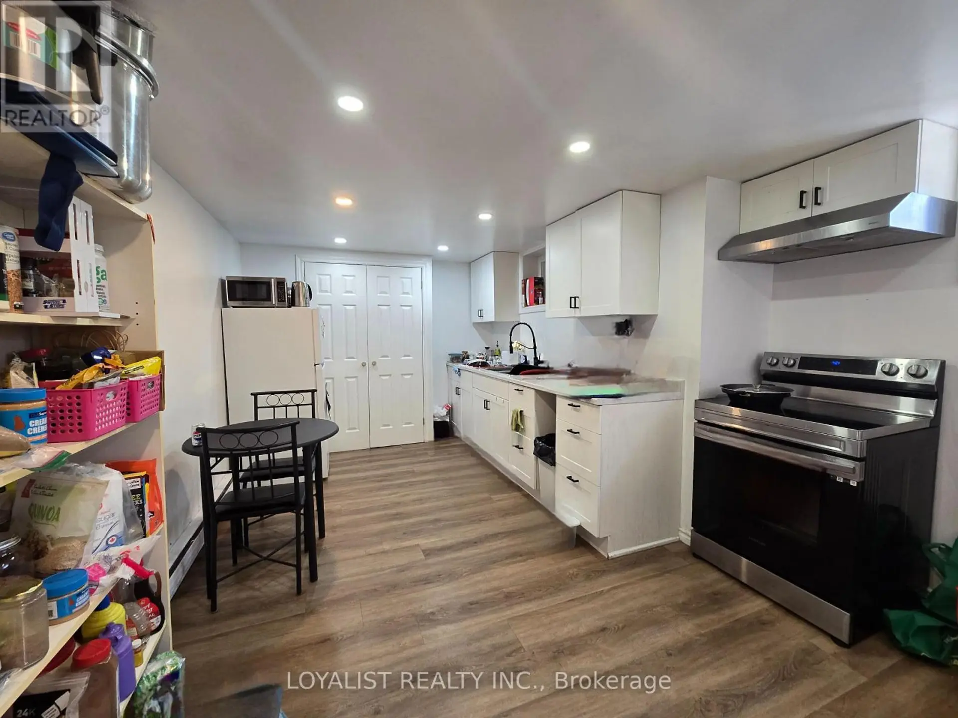 220 PARROTT DRIVE - Image 12