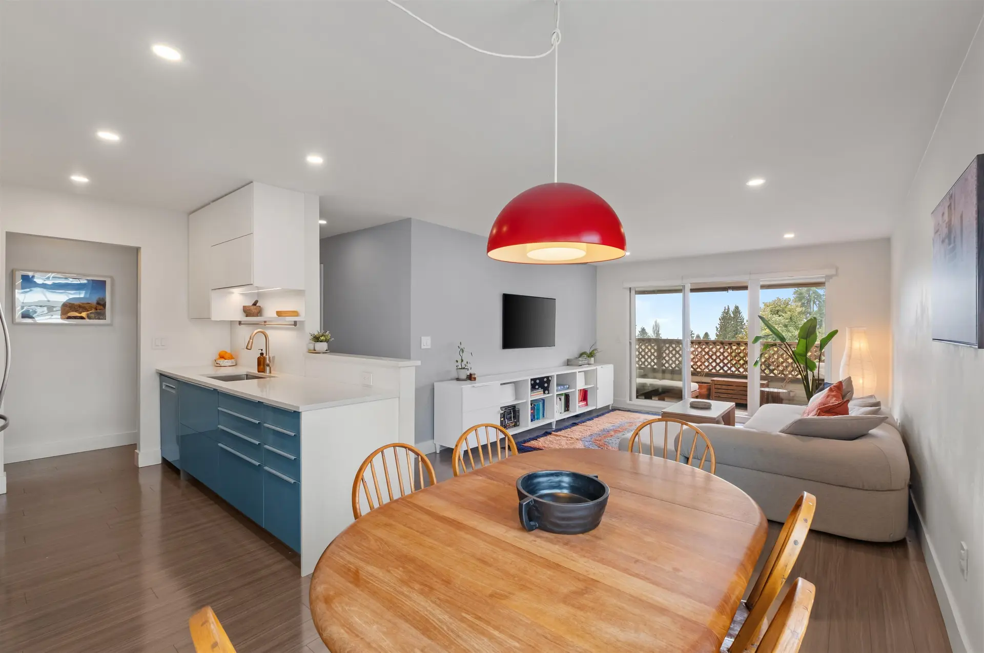 Property at #104 105 W Kings Road, North Vancouver, BC