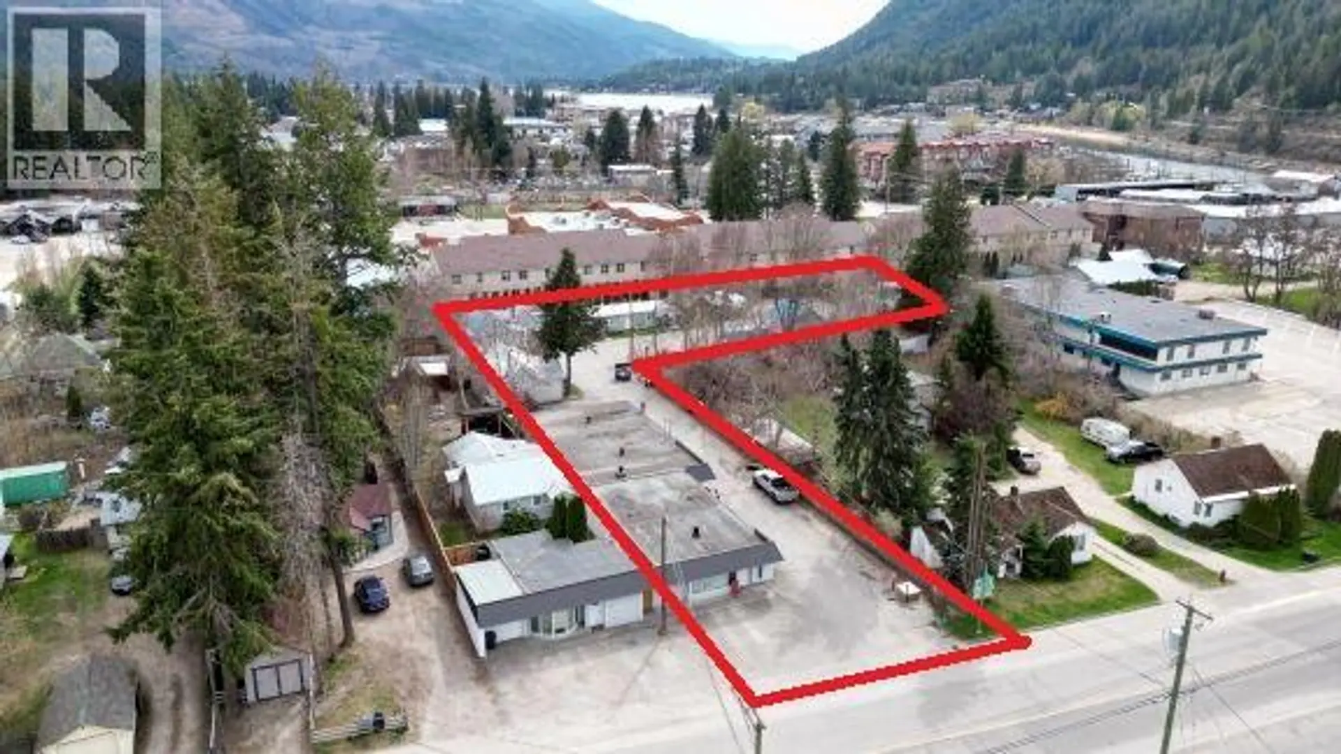 Property at 231 Finlayson Street, Sicamous, BC