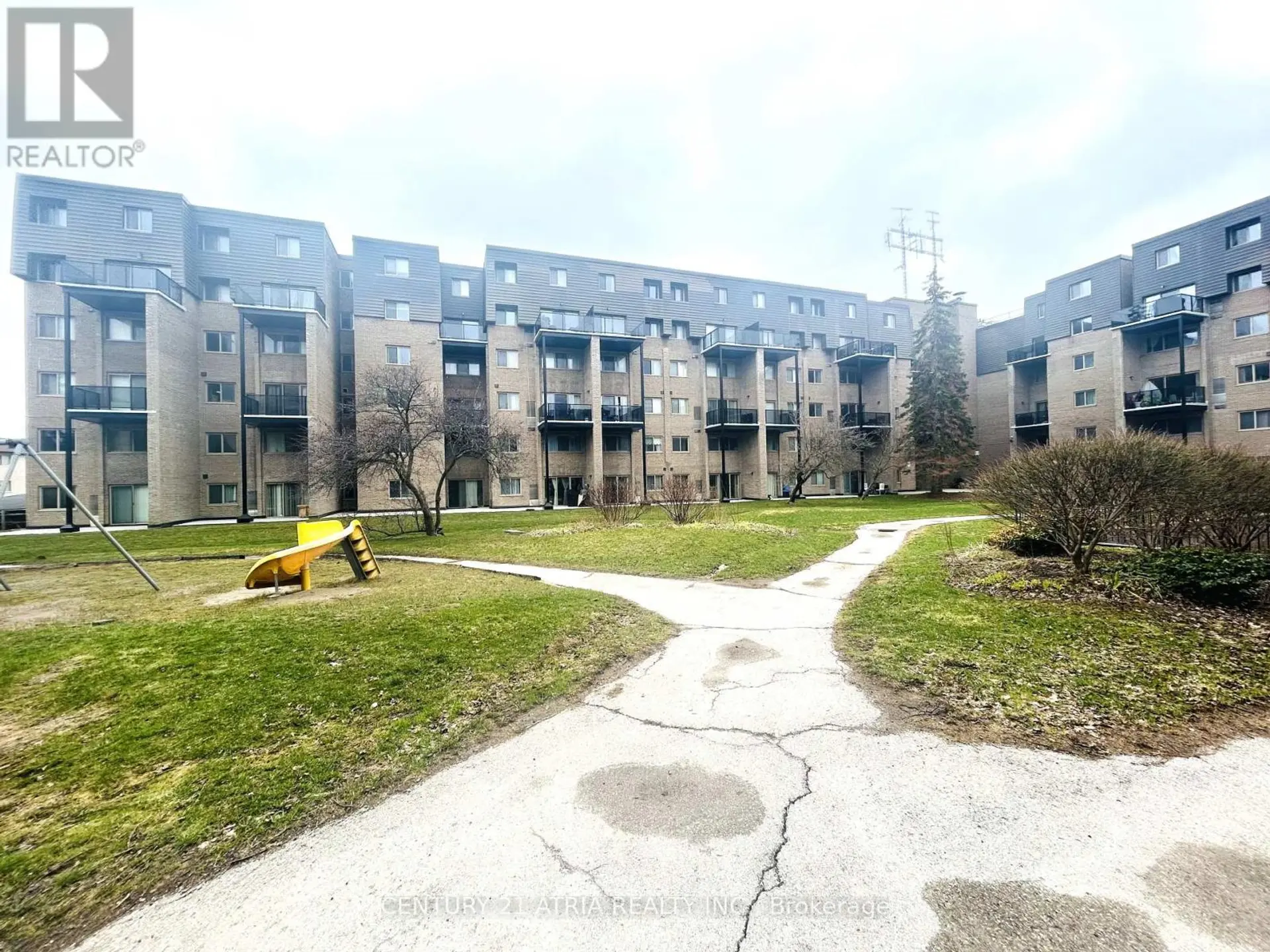 #135 4001 DON MILLS ROAD - Image 14