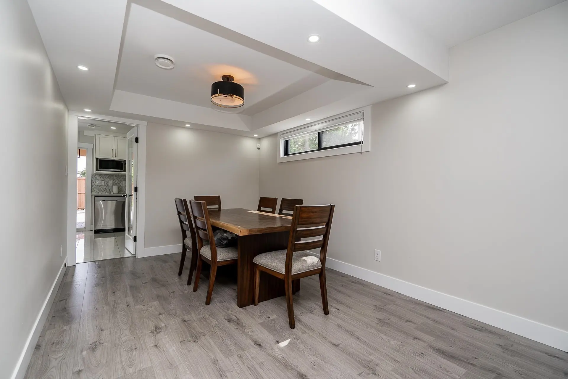 11366 Kingcome Avenue - Image 3