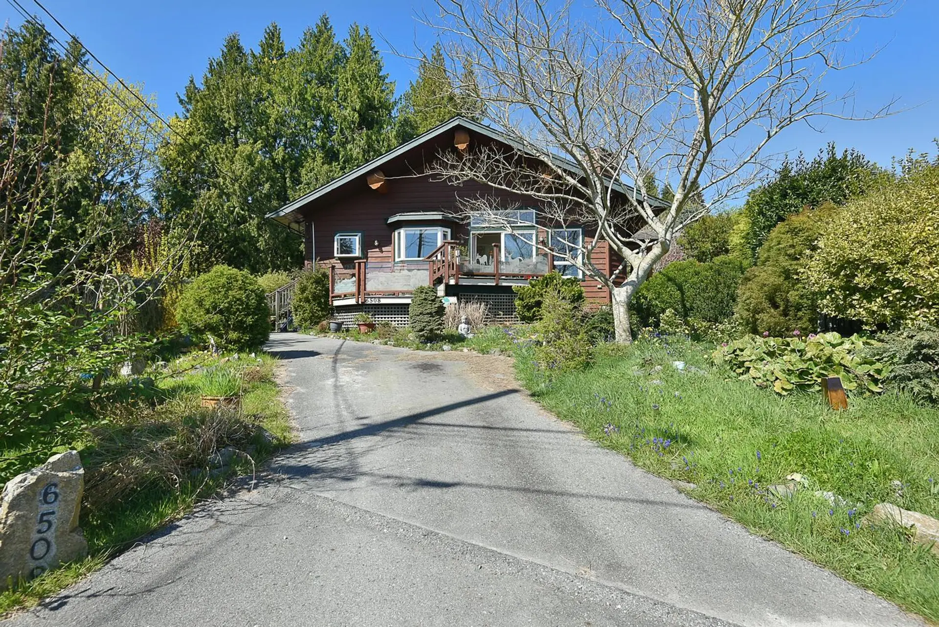 Property at 6508 Lynnwood Court, Sechelt, BC