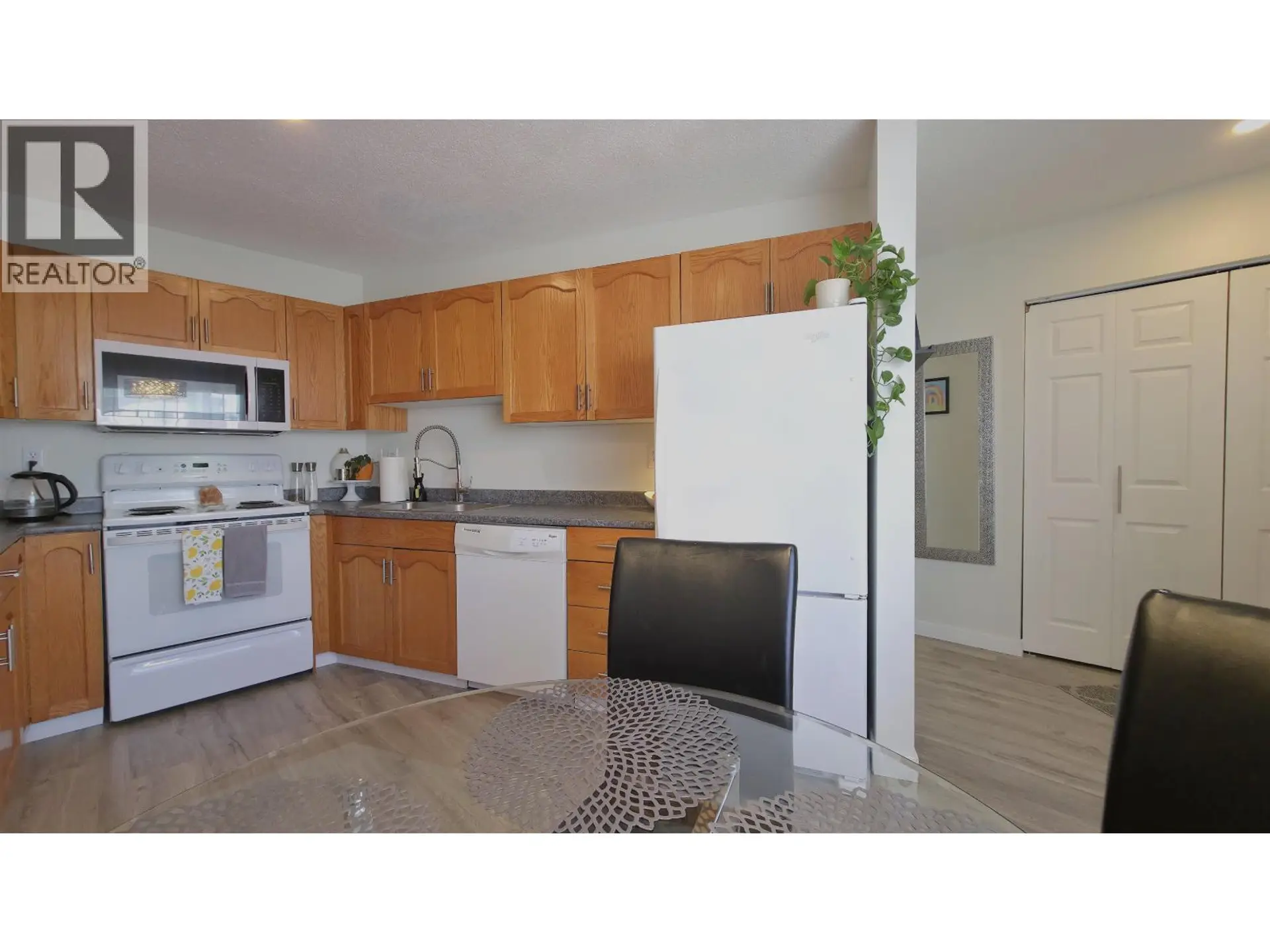 #107 3233 MCGILL CRESCENT - Image 5