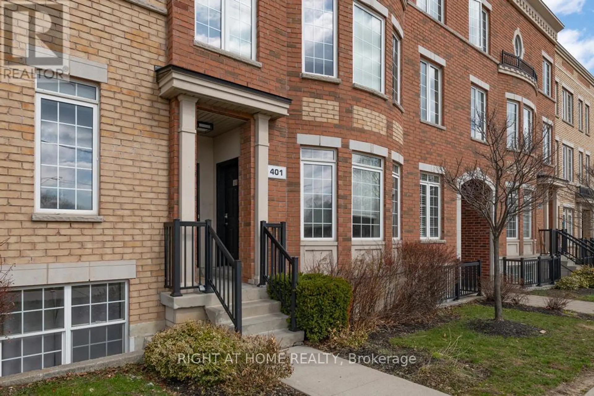 #61 401 BEECHGROVE DRIVE - Image 1