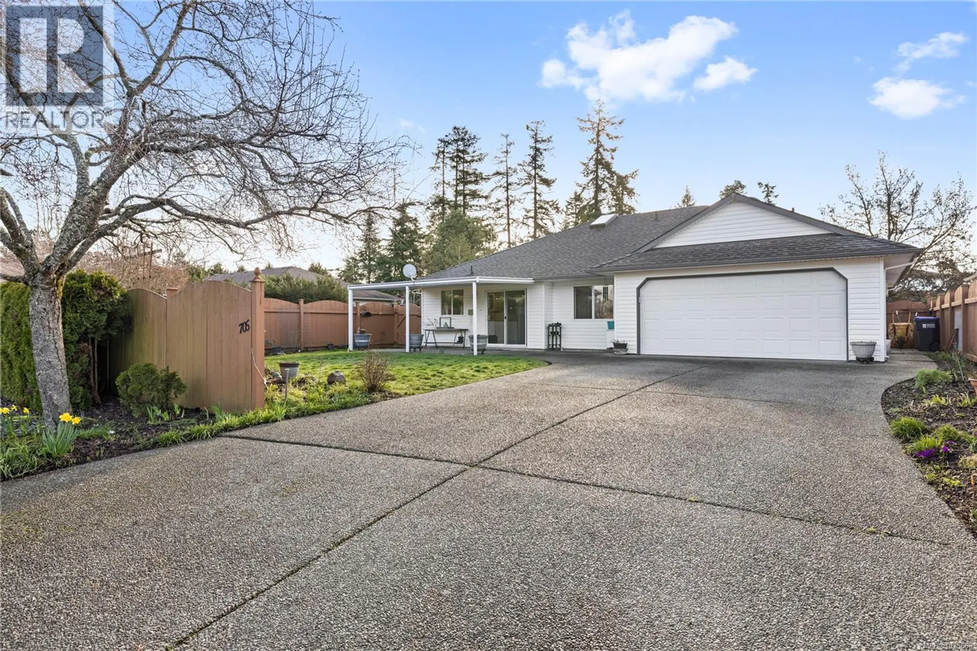 Property at 705 Humphrey Rd, Parksville, BC