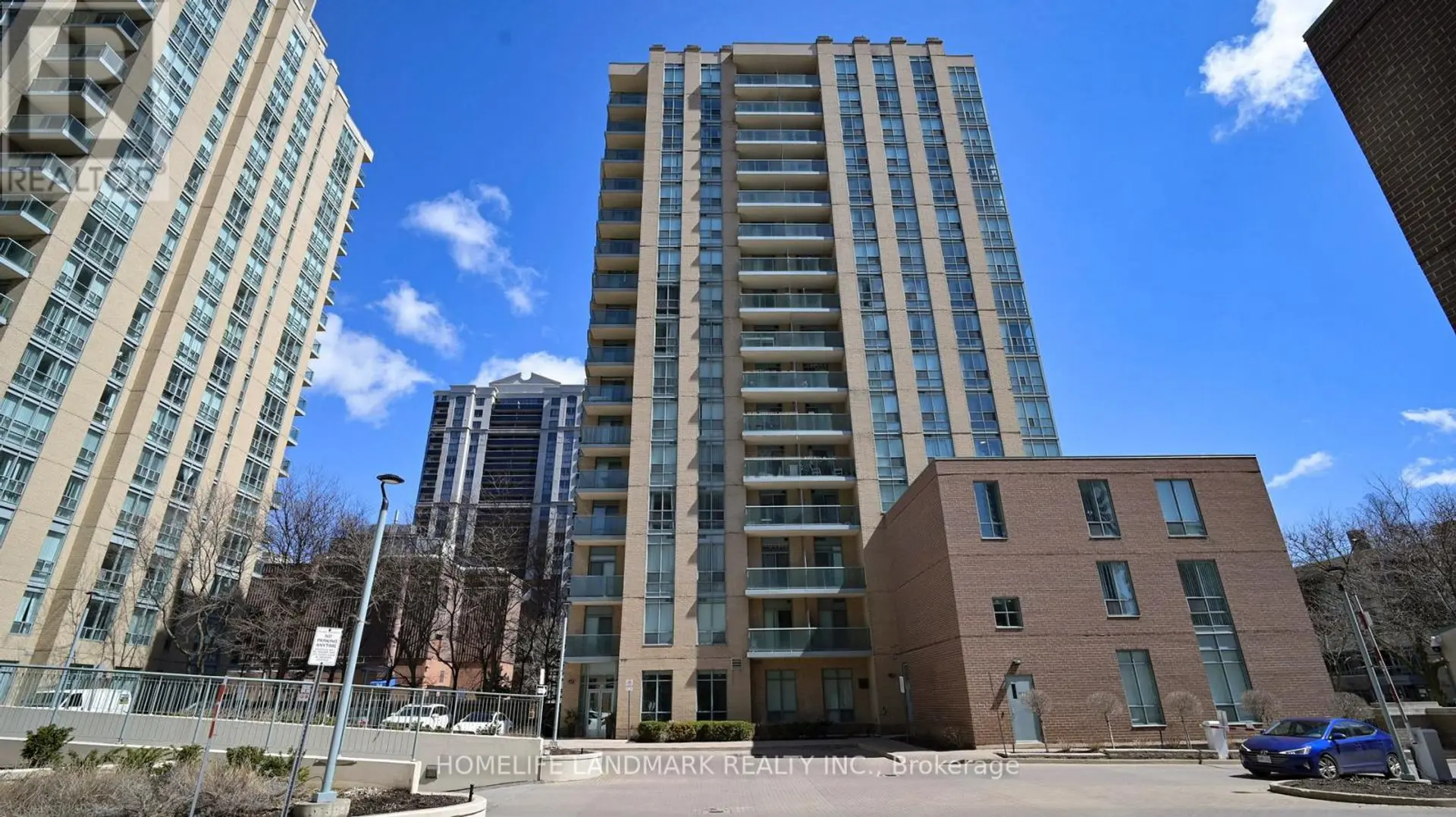 #215 28 OLIVE AVENUE - Image 1