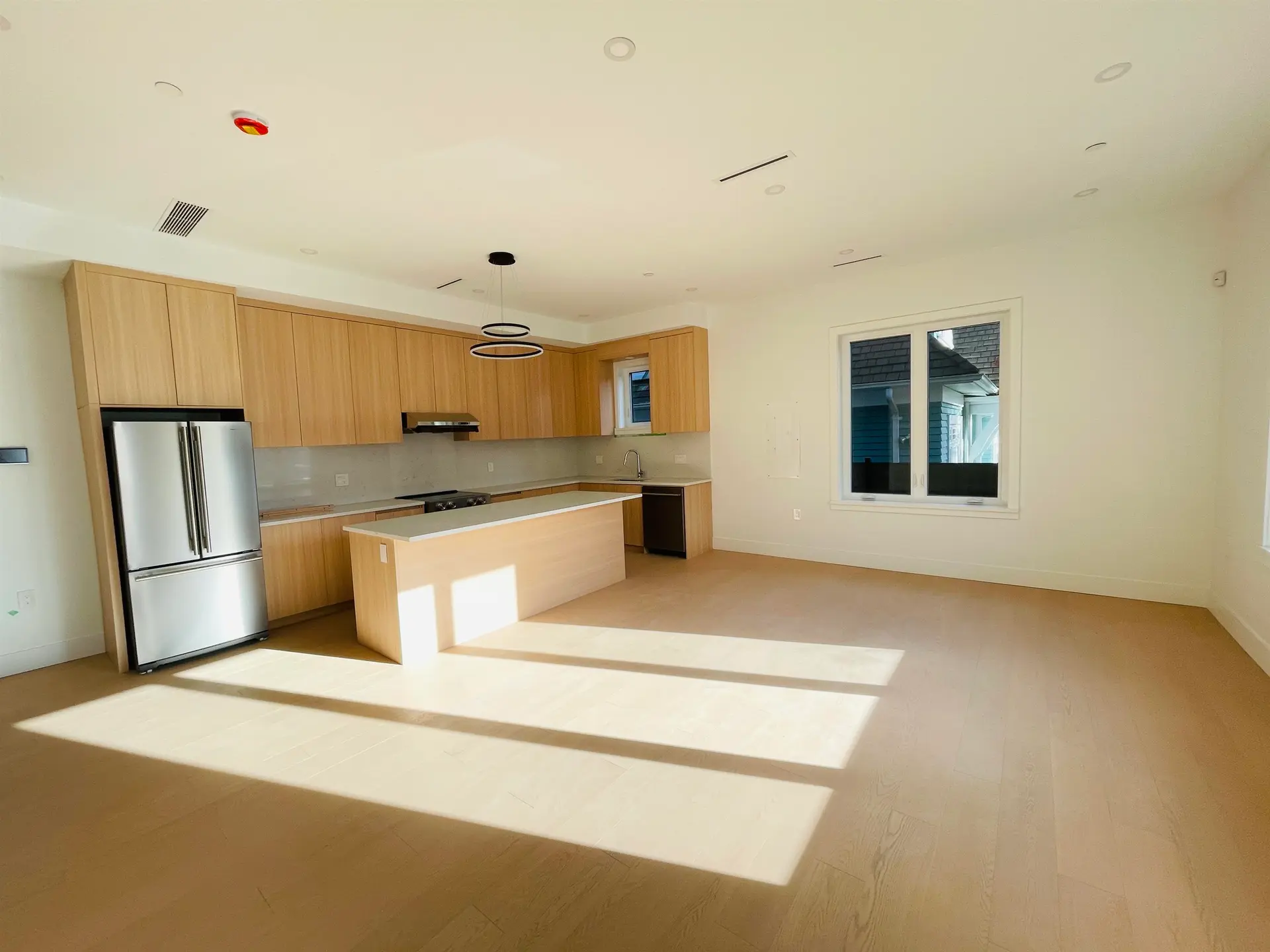 #1 2452 Harrison Drive - Image 3