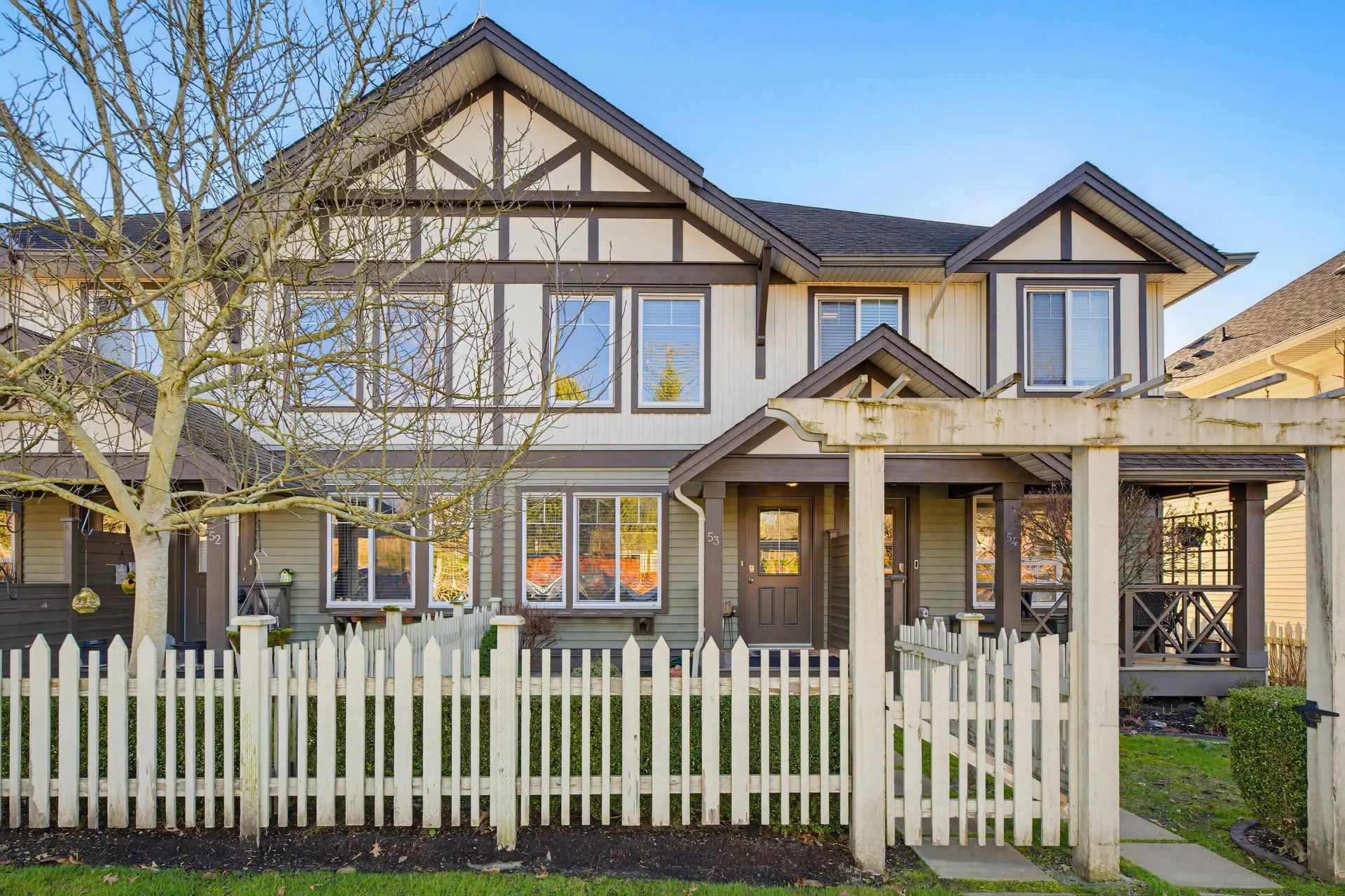 Property at #53 4401 Blauson Boulevard, Abbotsford, BC