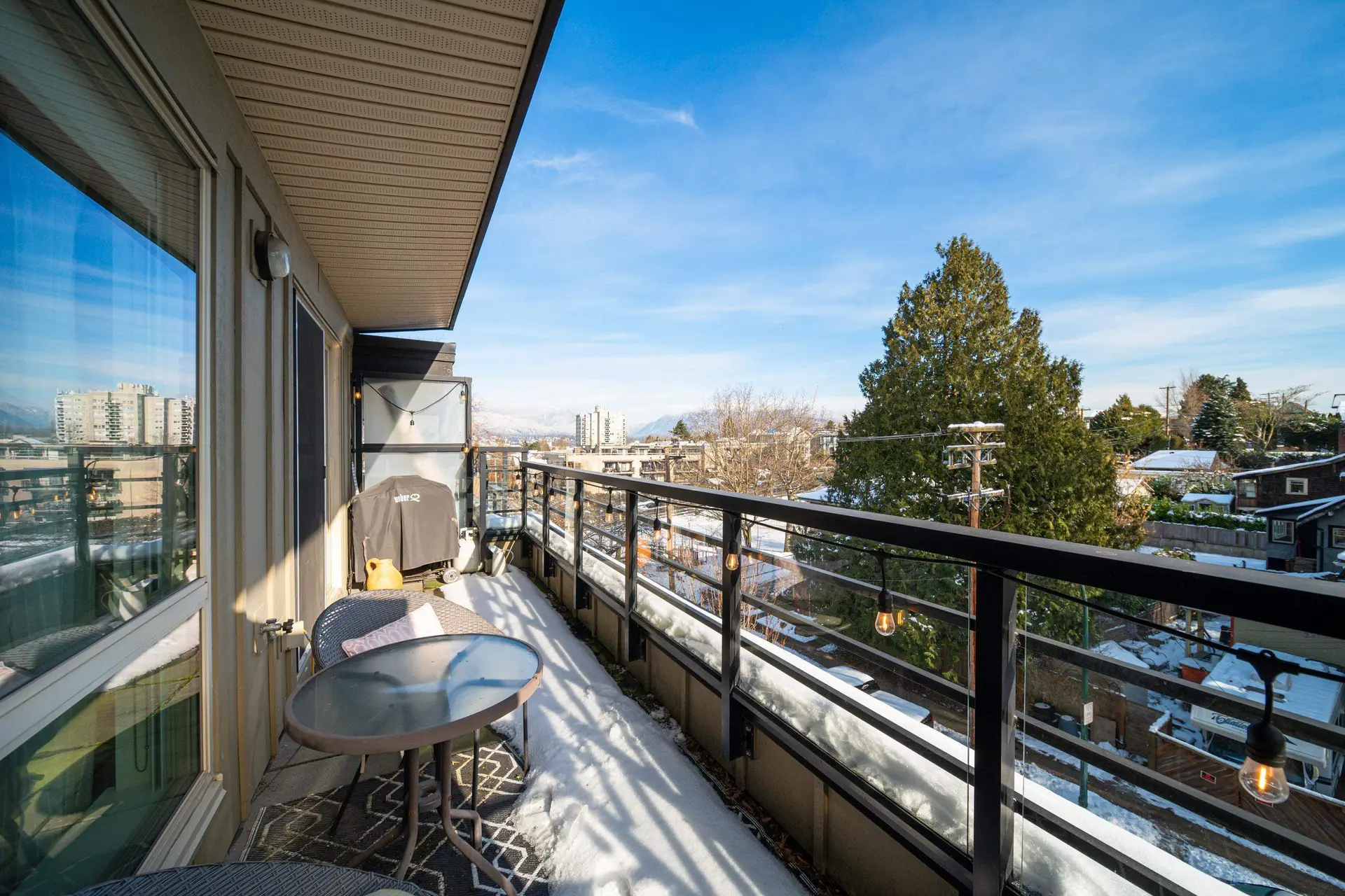 #PH2 885 Salsbury Drive - Image 16