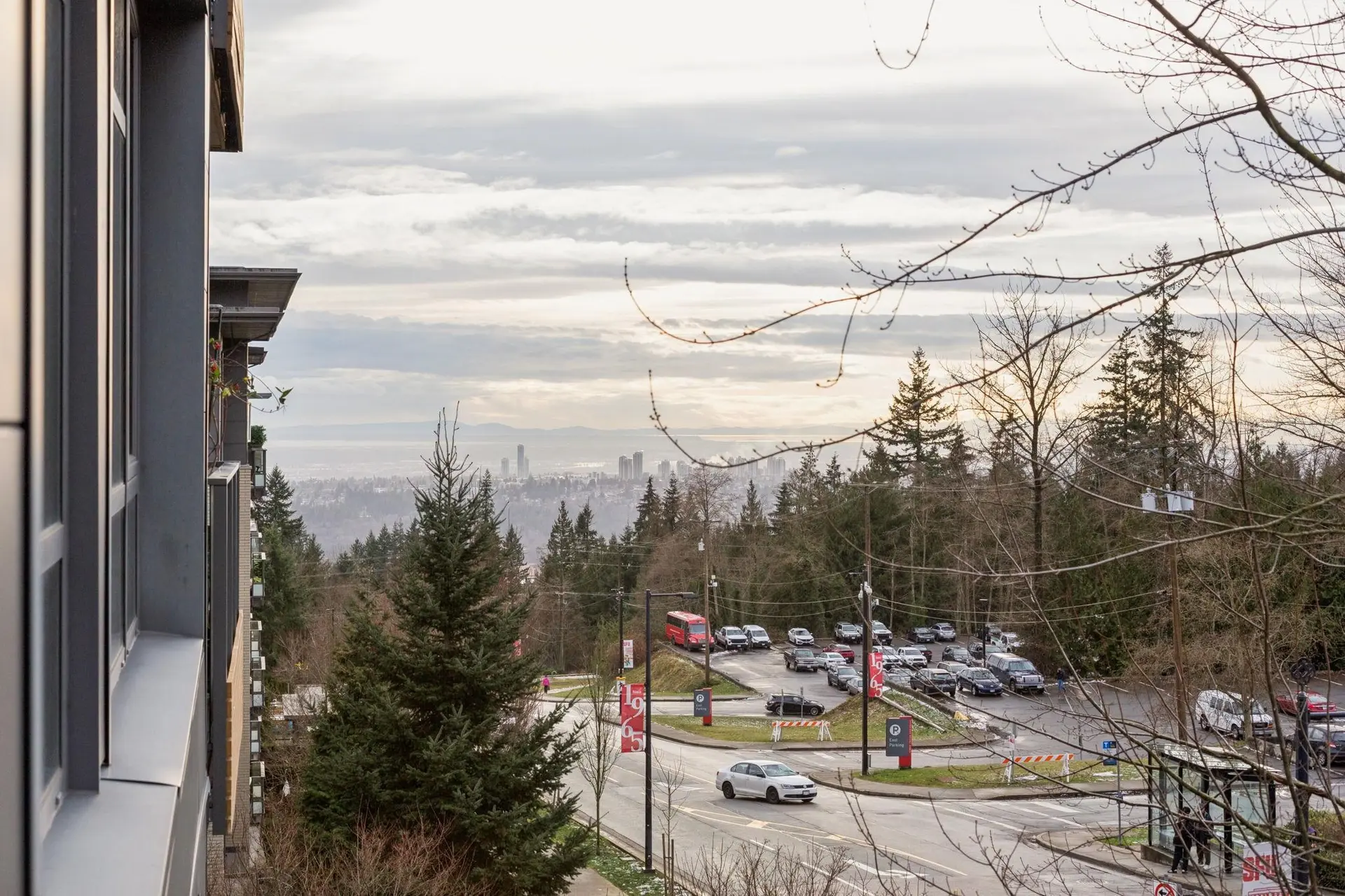 #305 9150 University High Street - Image 16