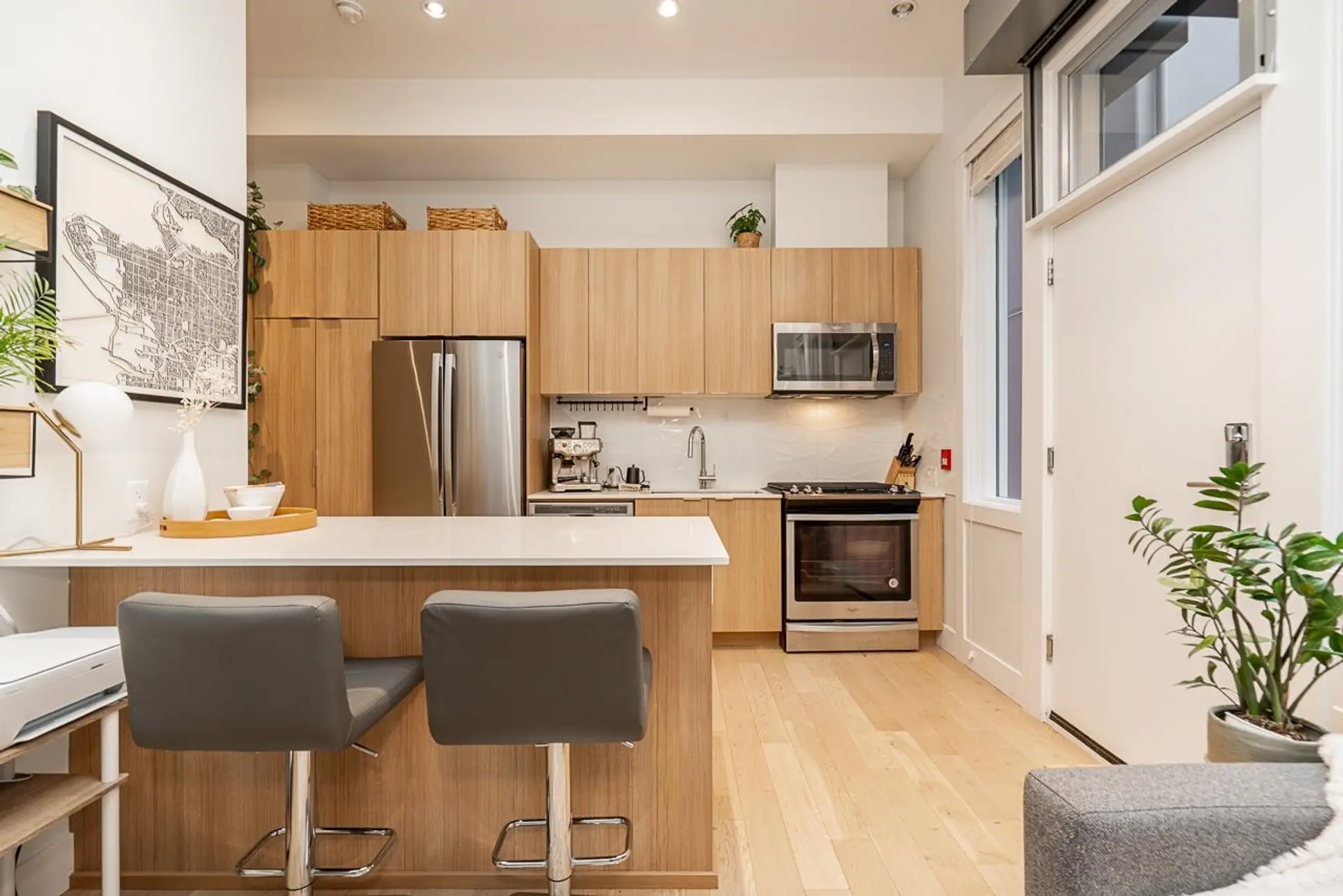 Property at 533 E 16 Avenue, Vancouver, BC