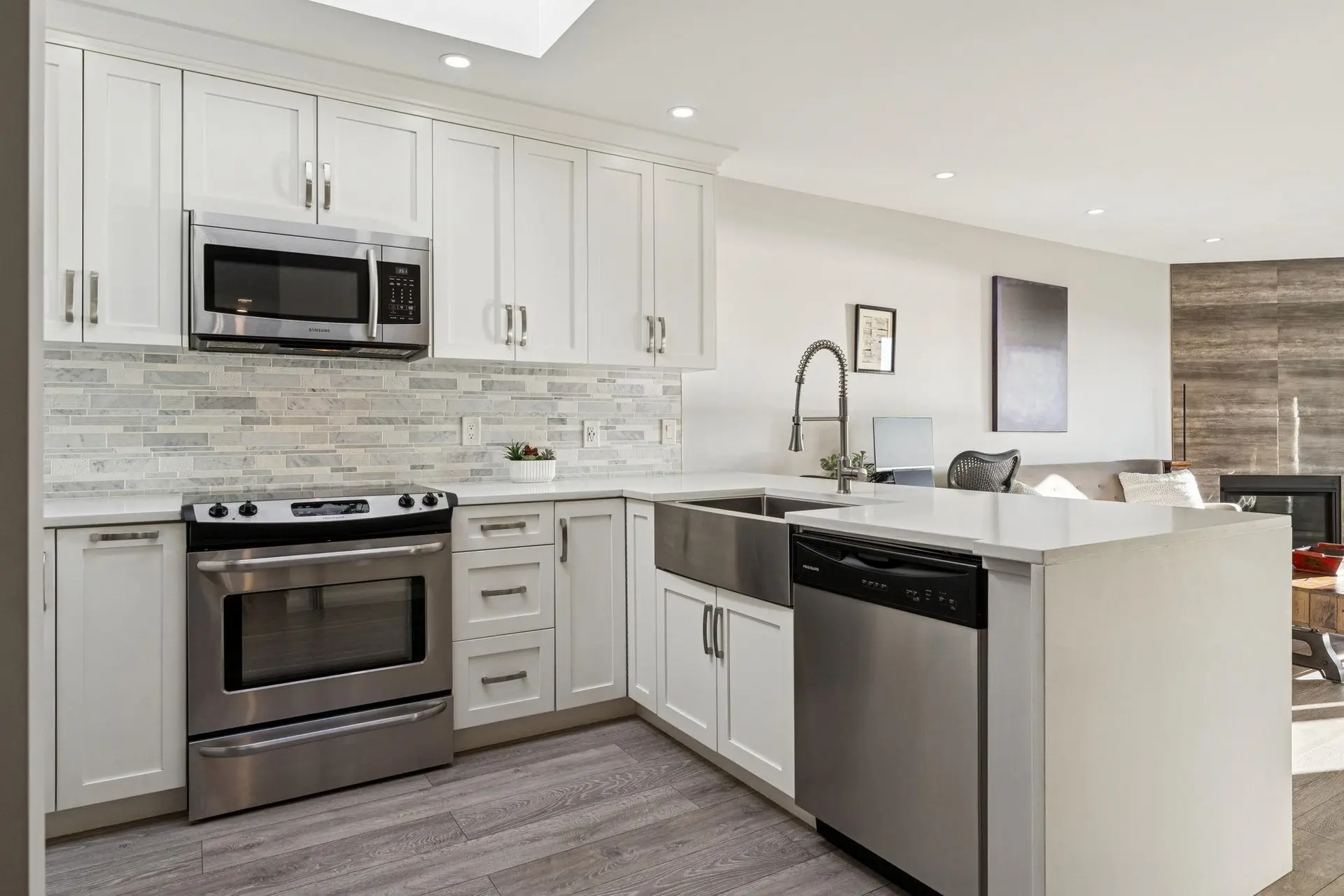 Property at #305 175 W 4th Street, North Vancouver, BC