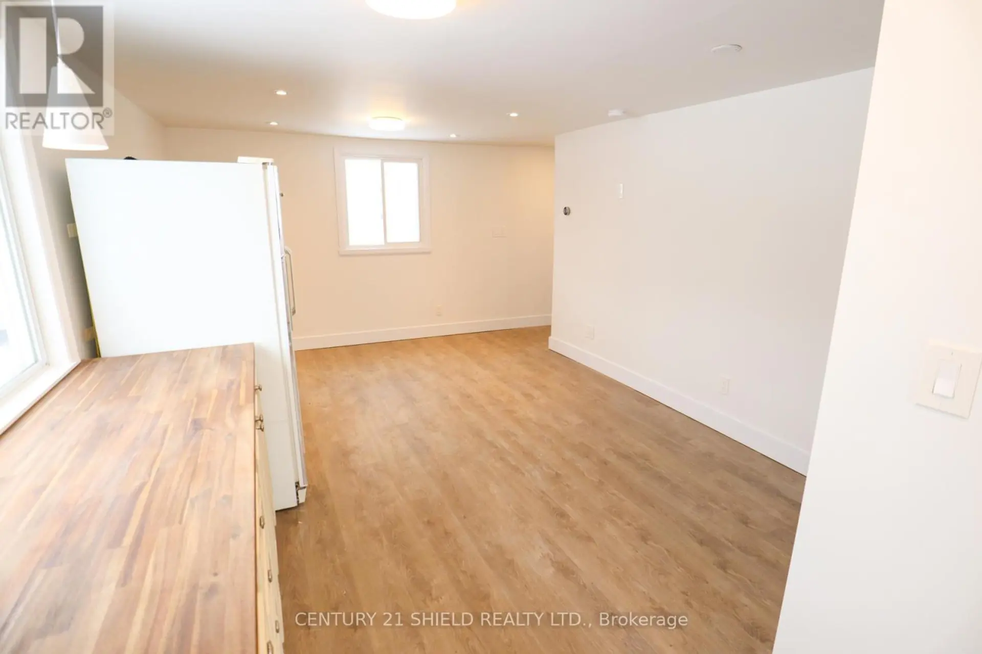 143 CARLETON STREET - Image 4