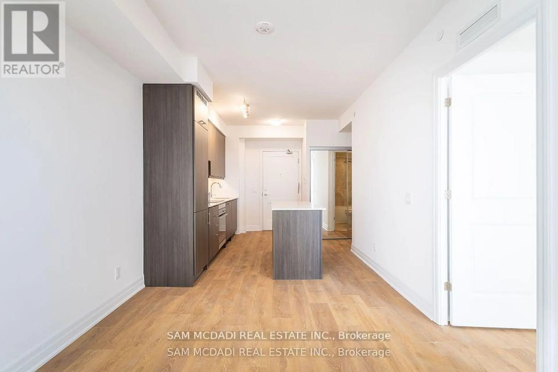 #2709 30 ELM DRIVE - Image 7