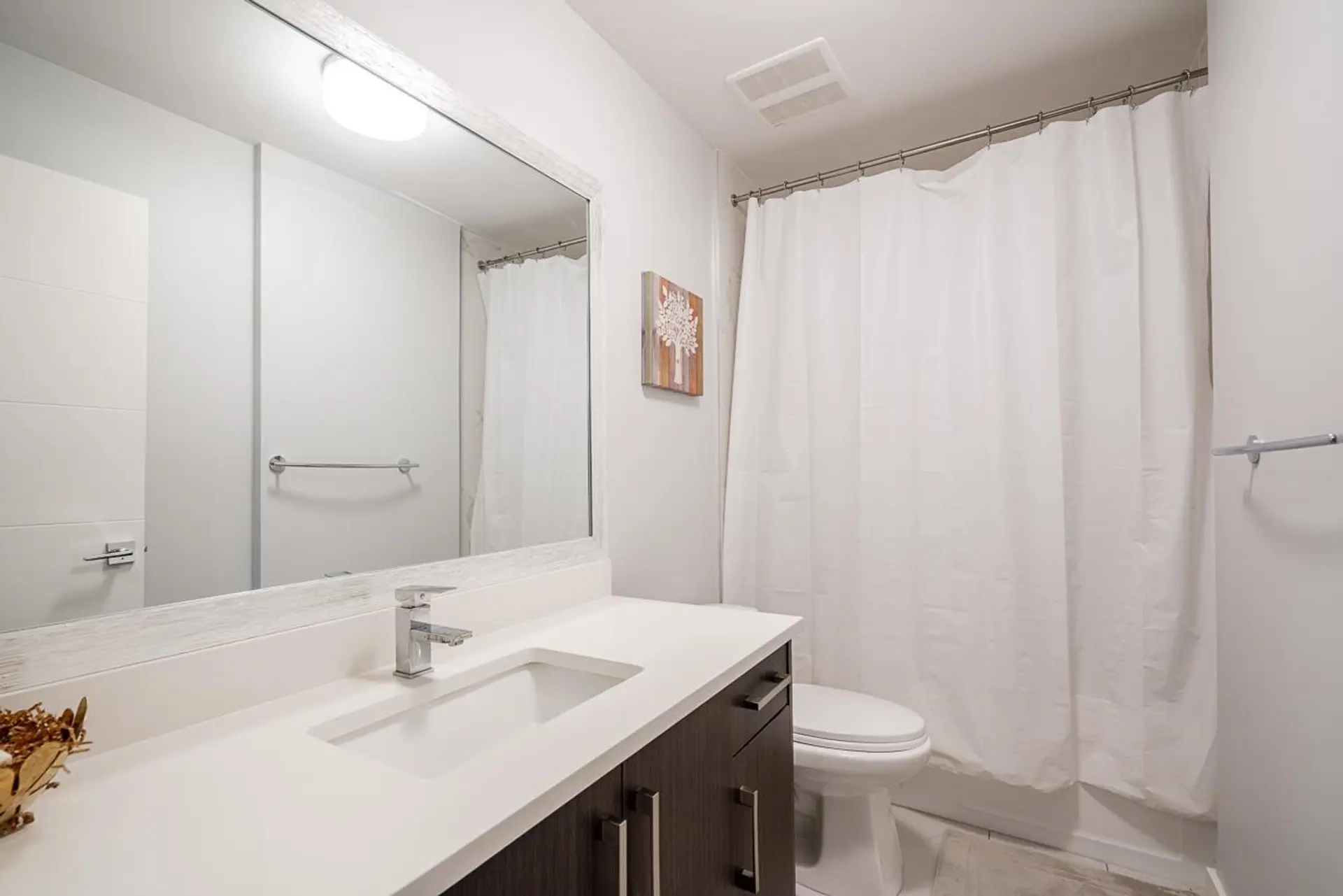 #3 3126 Wellington Street - Image 6