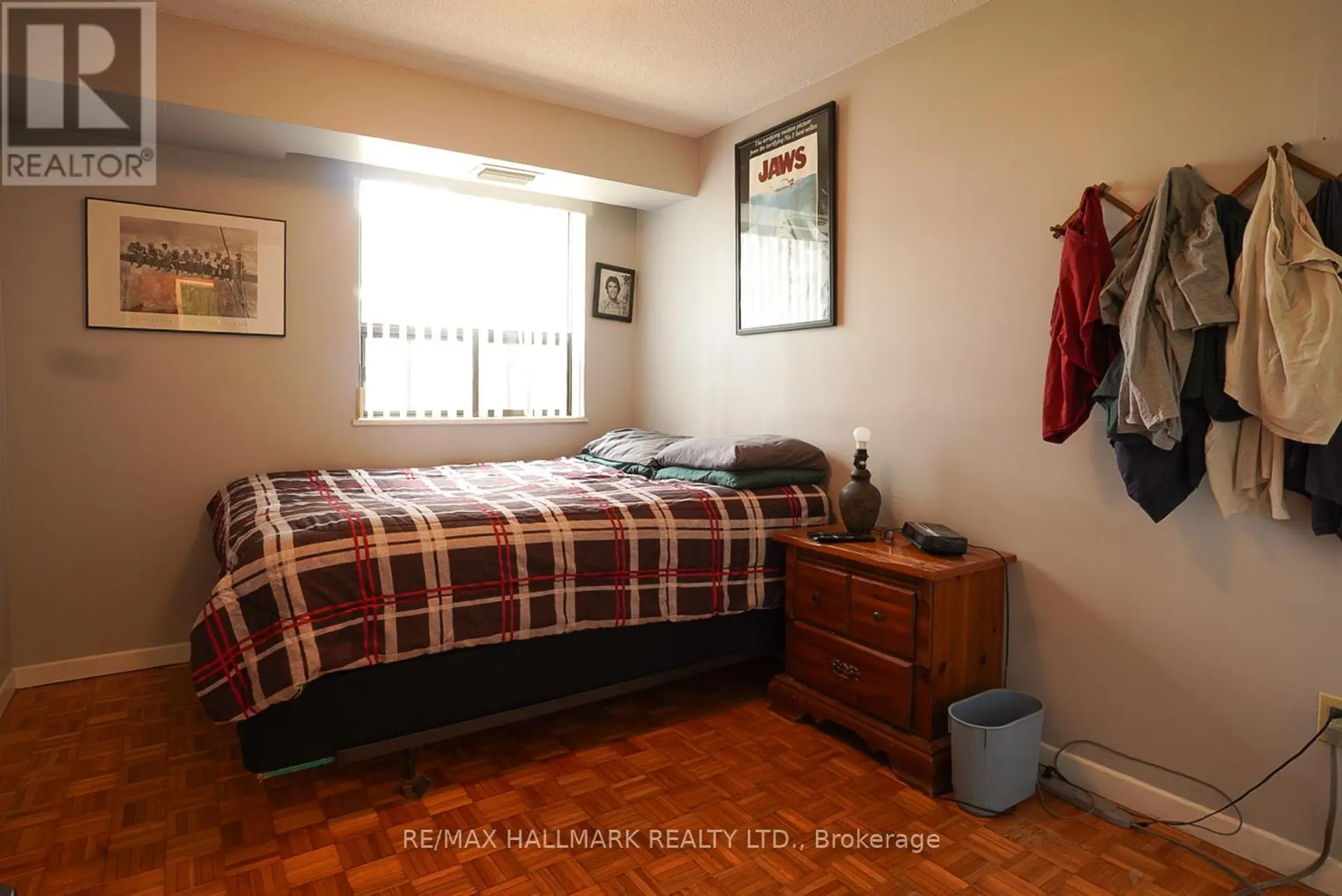 #203 3734 ST CLAIR AVENUE E - Image 12