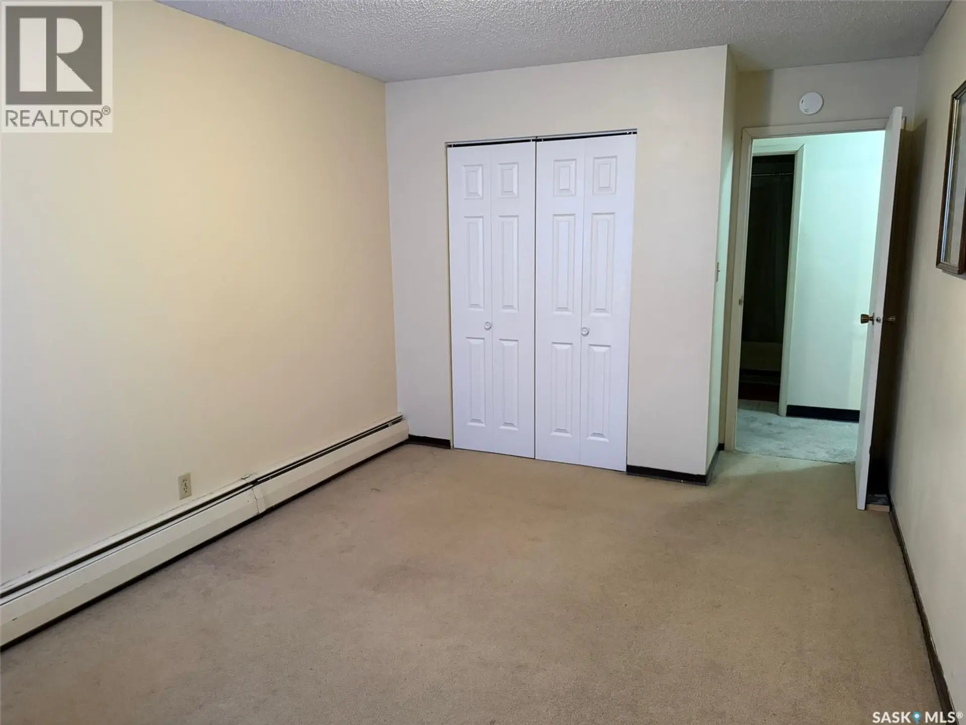 #209 15 BARR STREET - Image 8