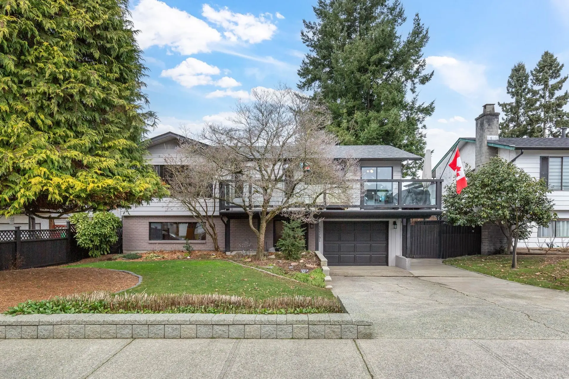 Property at 32281 Adair Avenue, Abbotsford, BC
