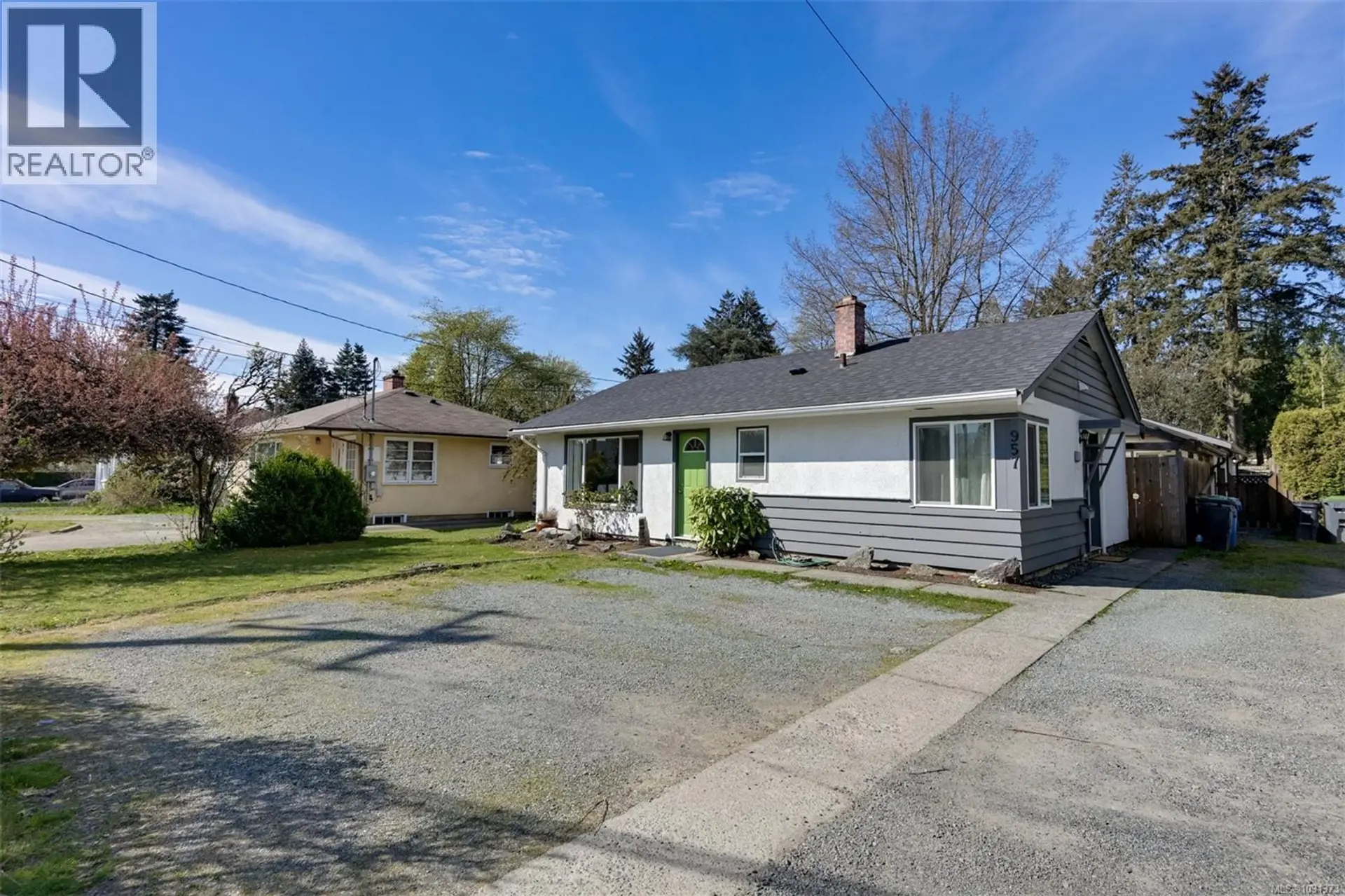 Property at 957 Government St, Duncan, BC
