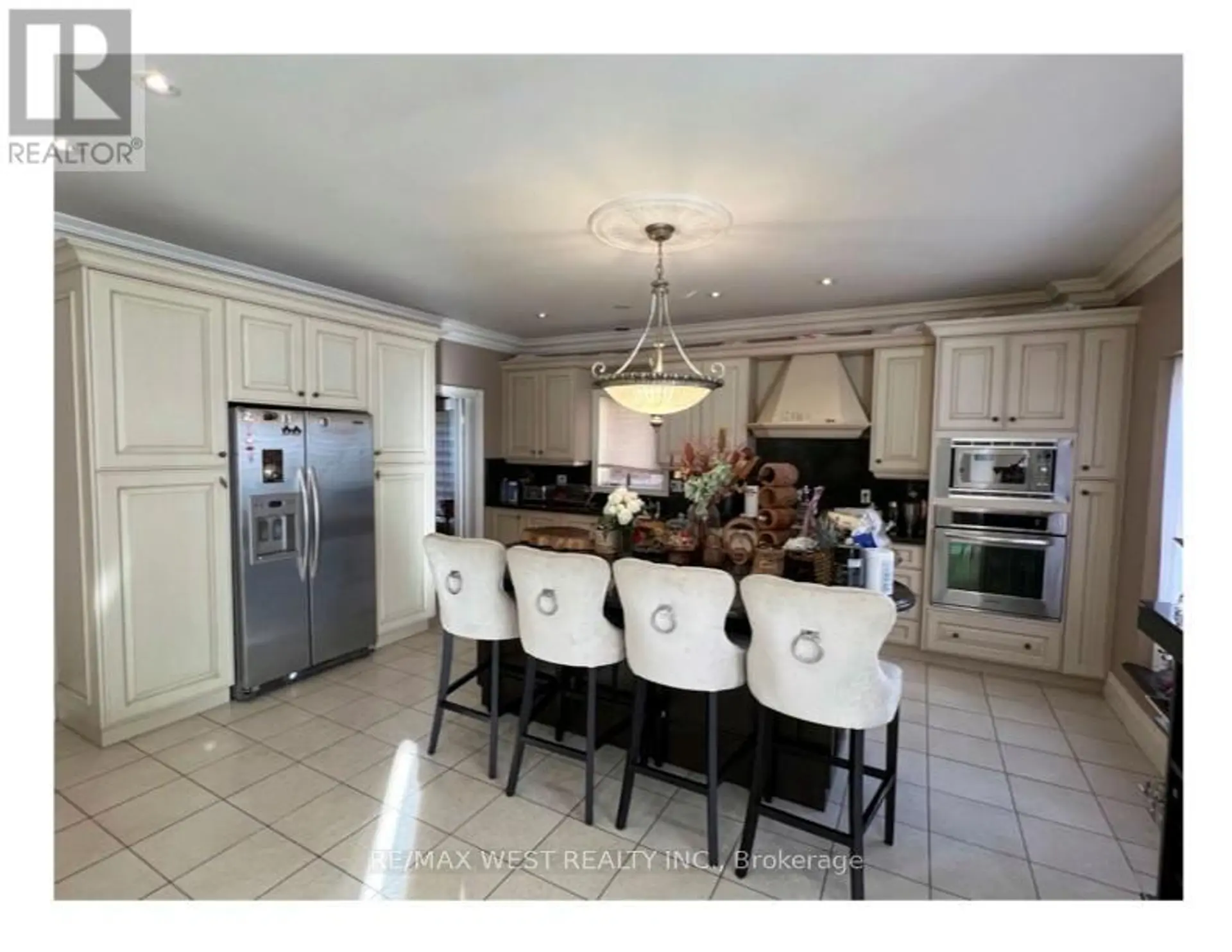 64 KINGMOUNT CRESCENT - Image 2