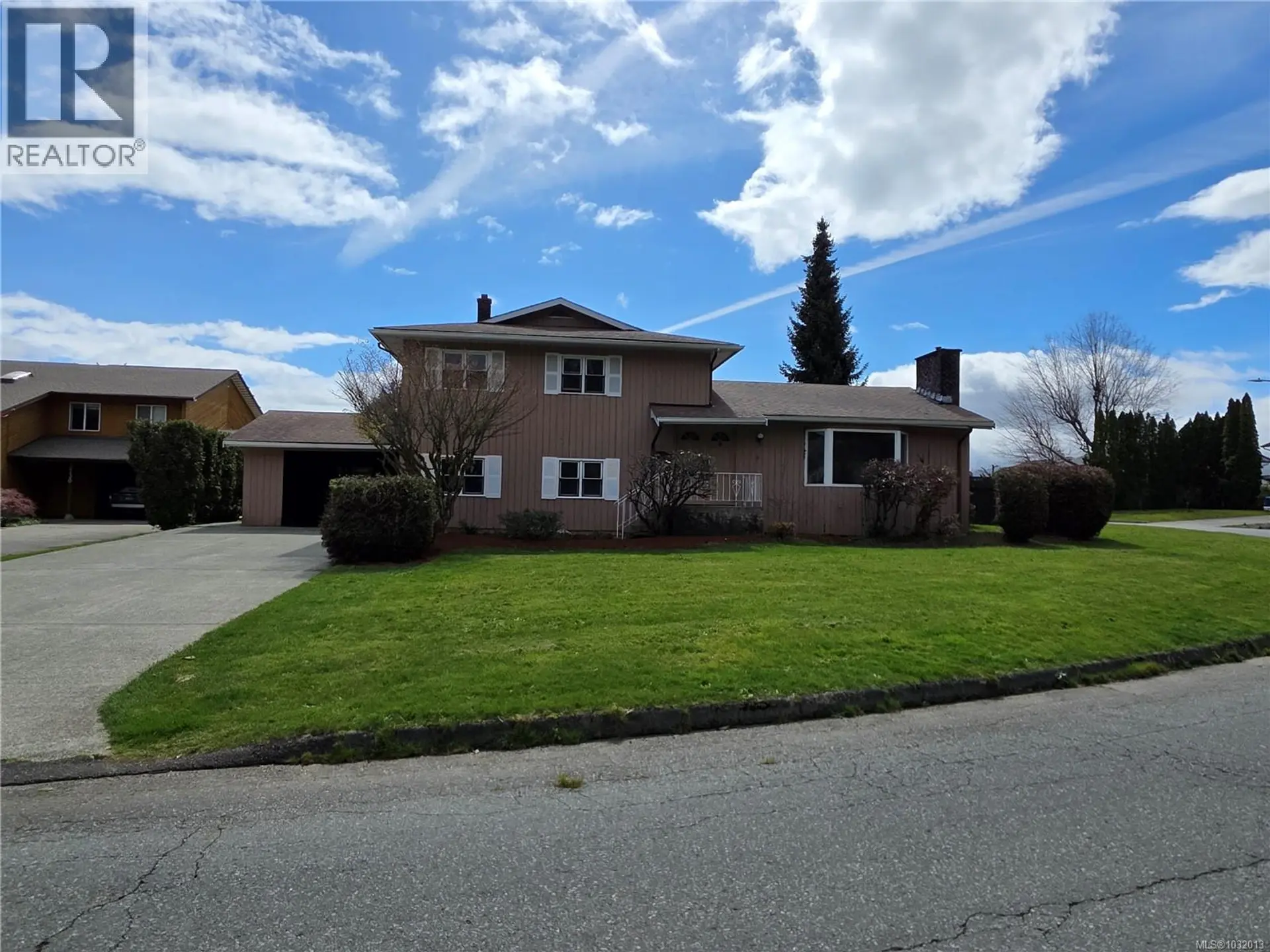 Property at 3738 Bishop Cres, Port Alberni, BC