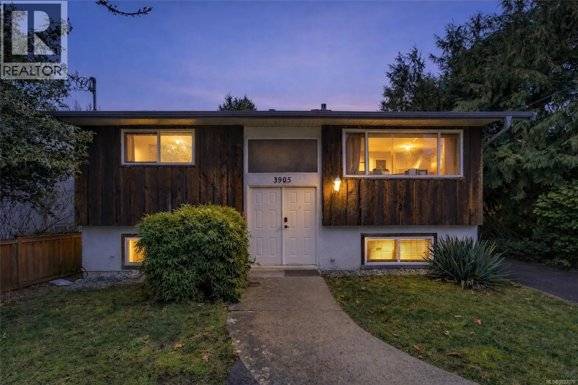 Property at 3905 Grange Rd, Saanich, BC