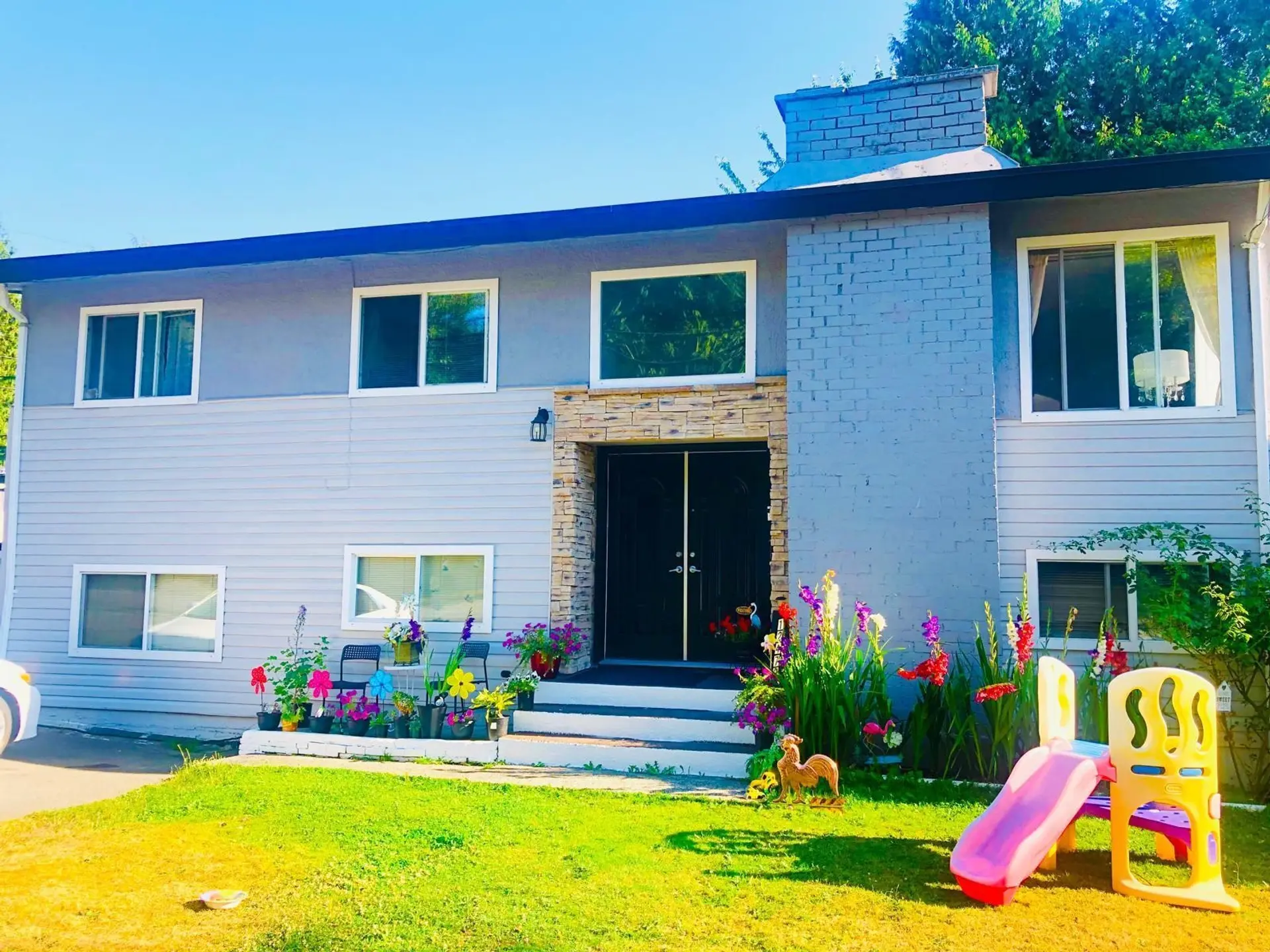 Property at 12472 100 Avenue, Surrey, BC