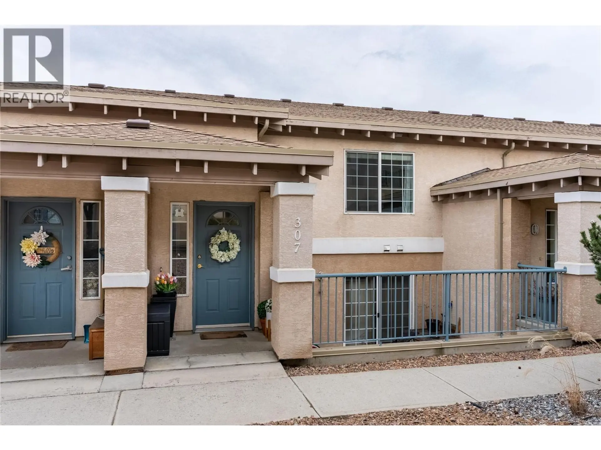 Property at #307 875 SAHALI Terrace, Kamloops, BC