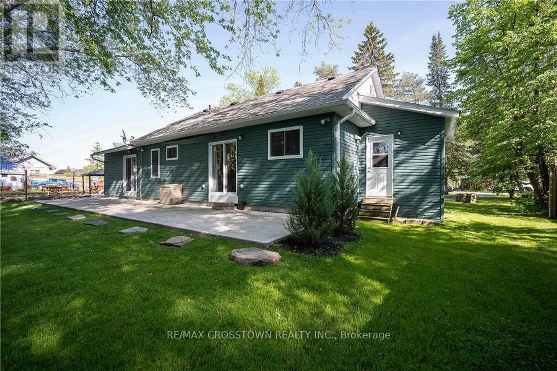 1056 ELM ROAD - Image 14