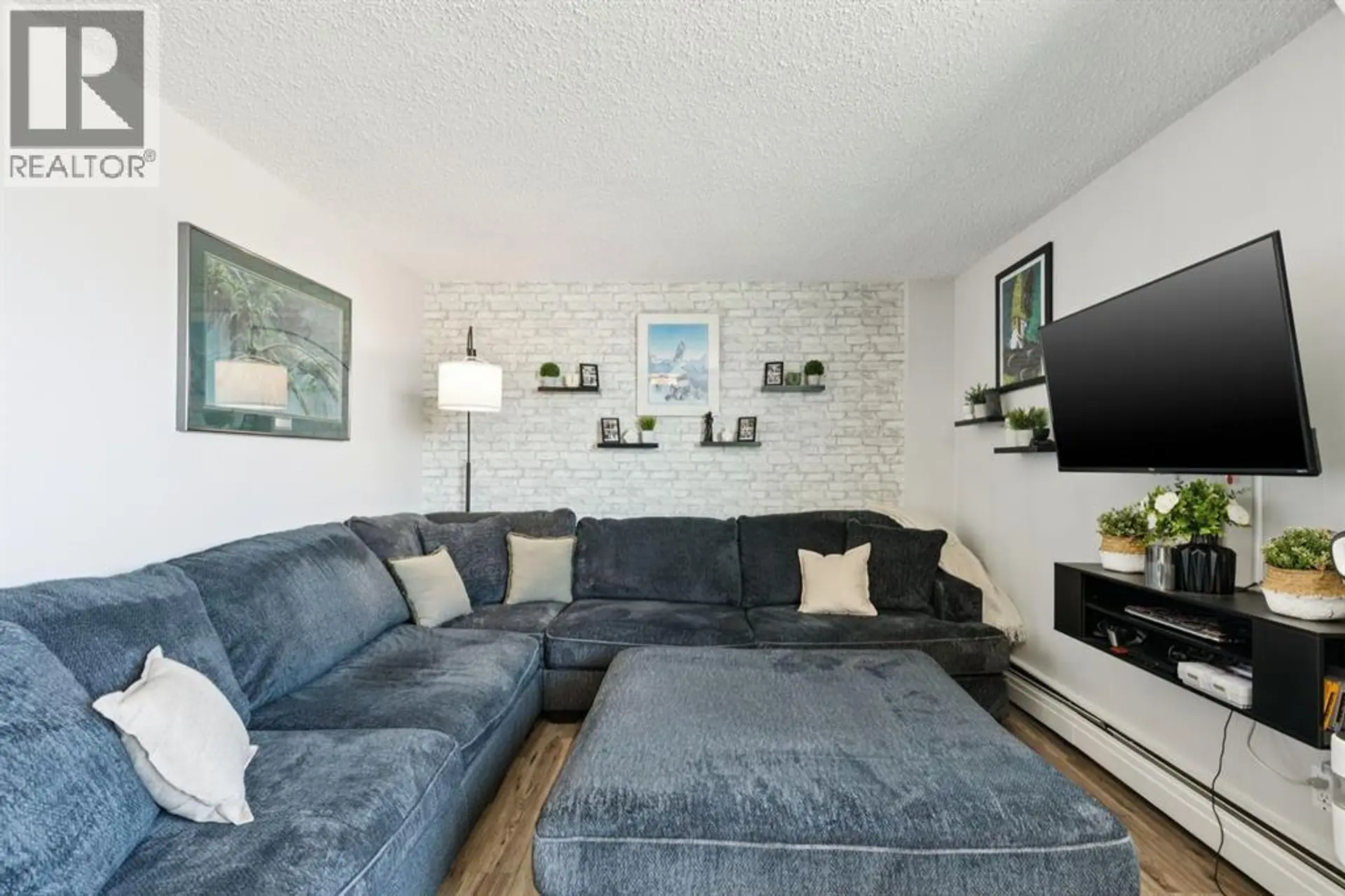 #302 314 14 STREET NW - Image 13