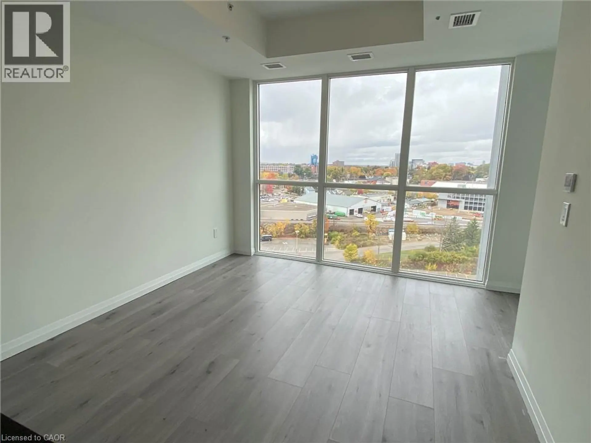 #1110 108 GARMENT Street - Image 9