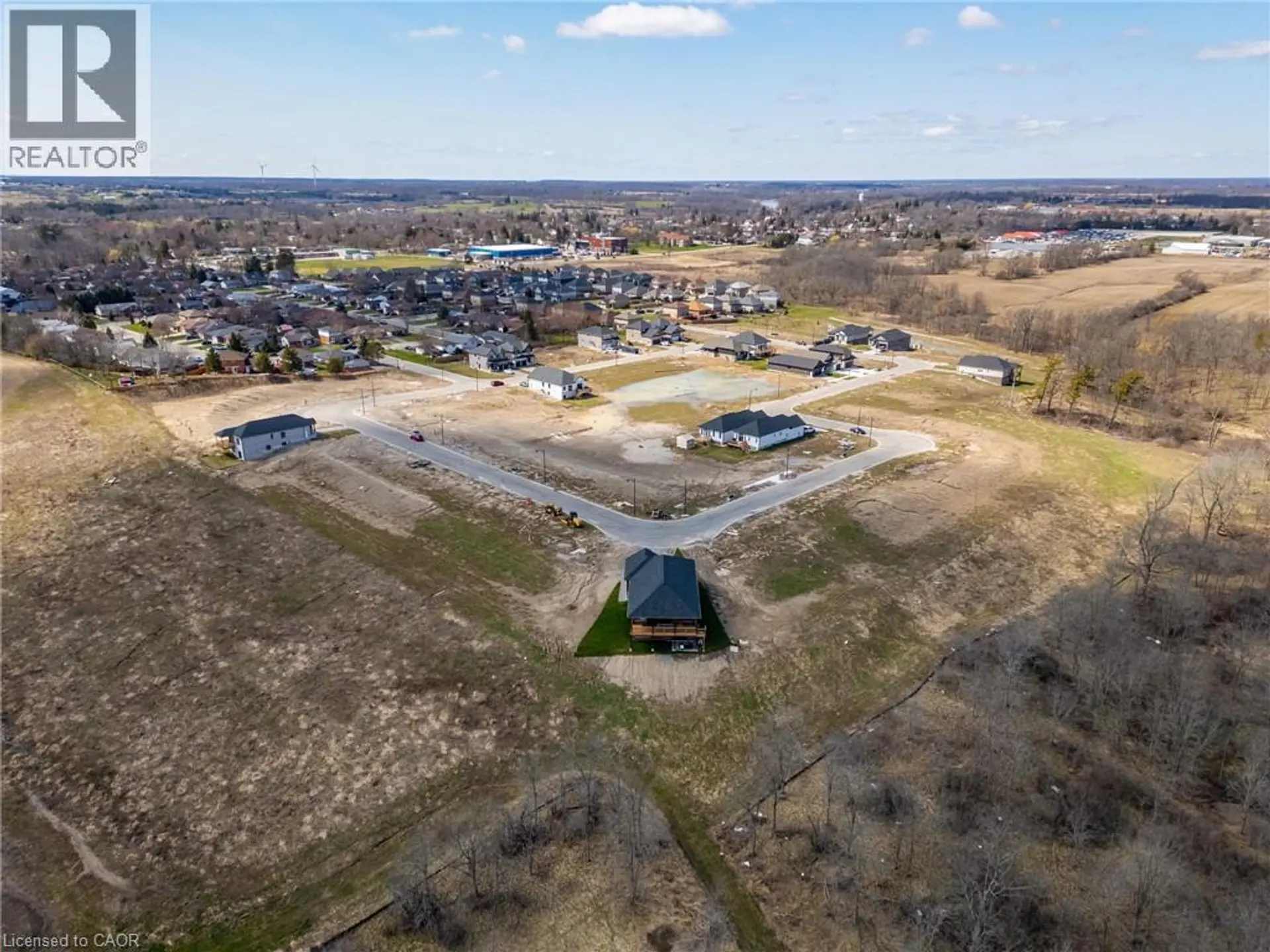 122 PIKE CREEK DRIVE - Image 9