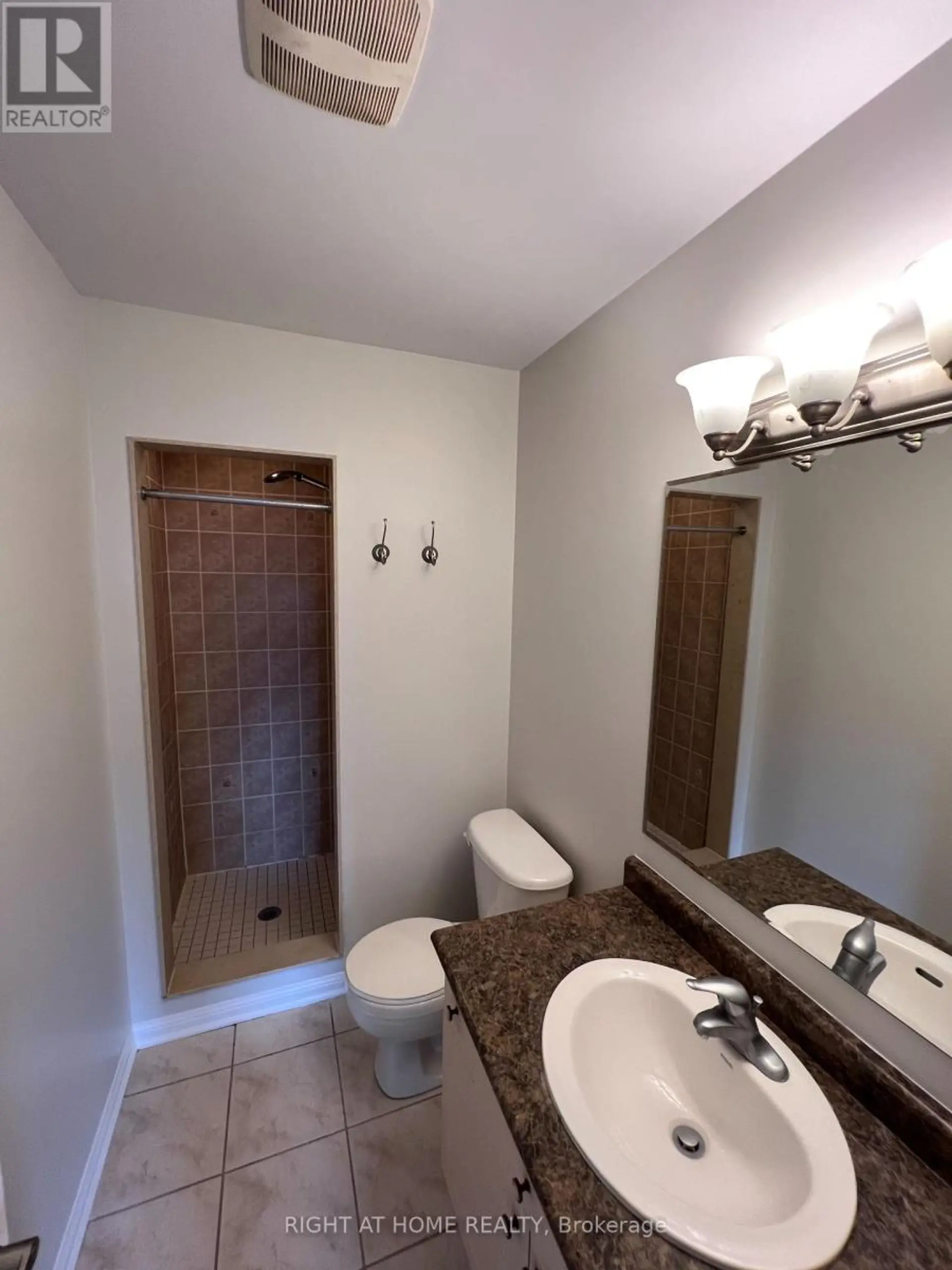 2385 COHO WAY - Image 13