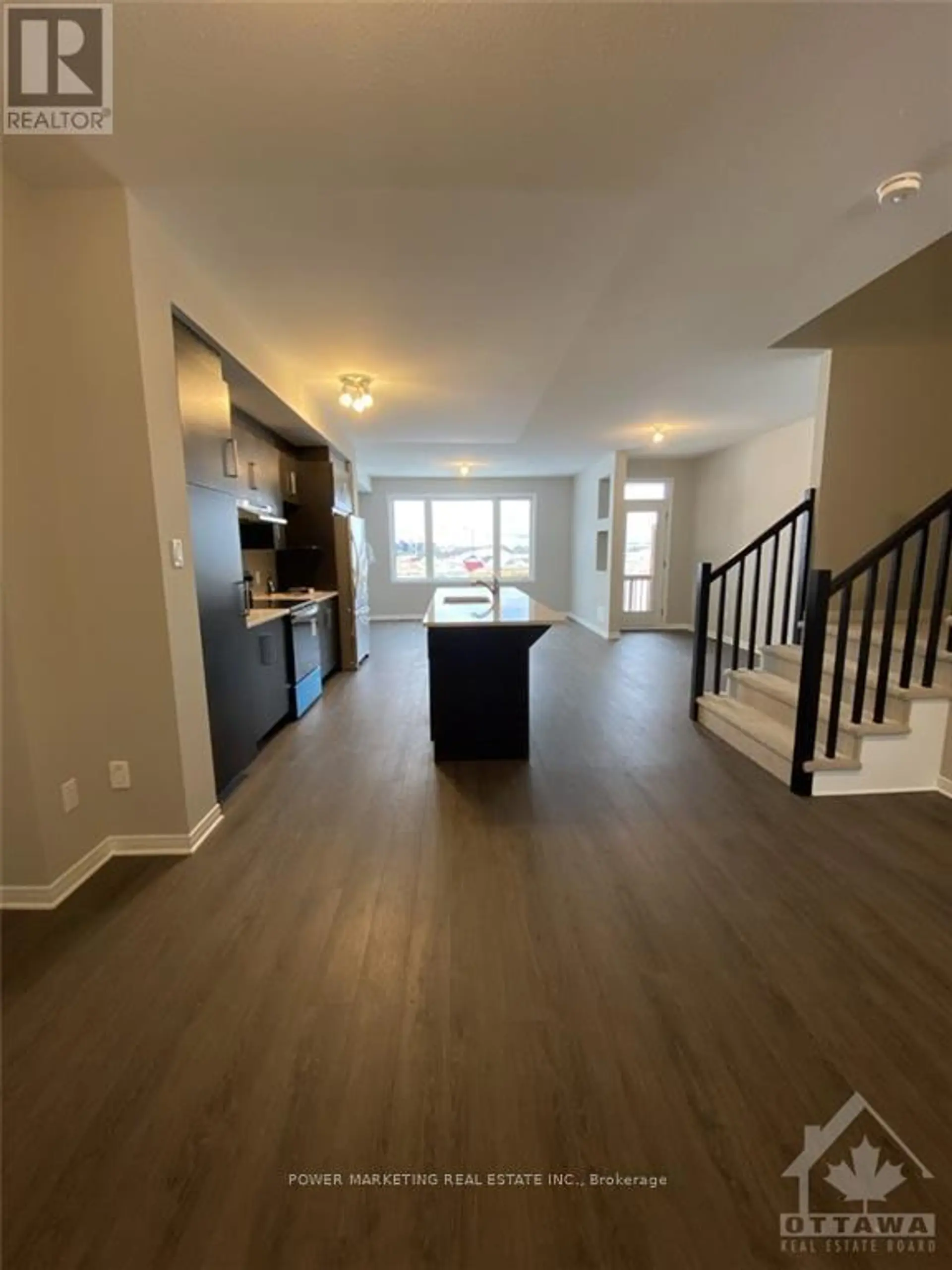 487 COPE DRIVE - Image 4