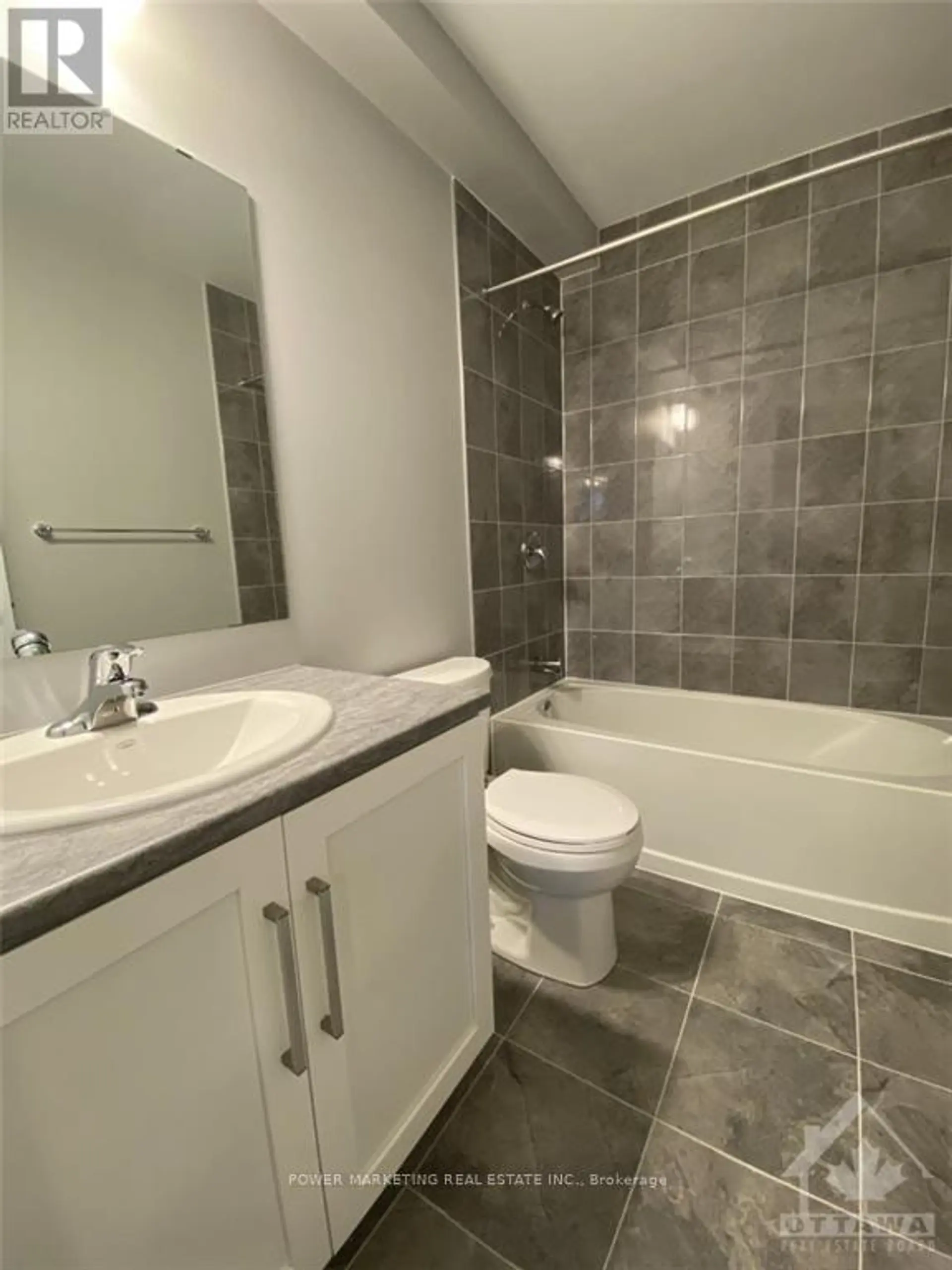 487 COPE DRIVE - Image 8