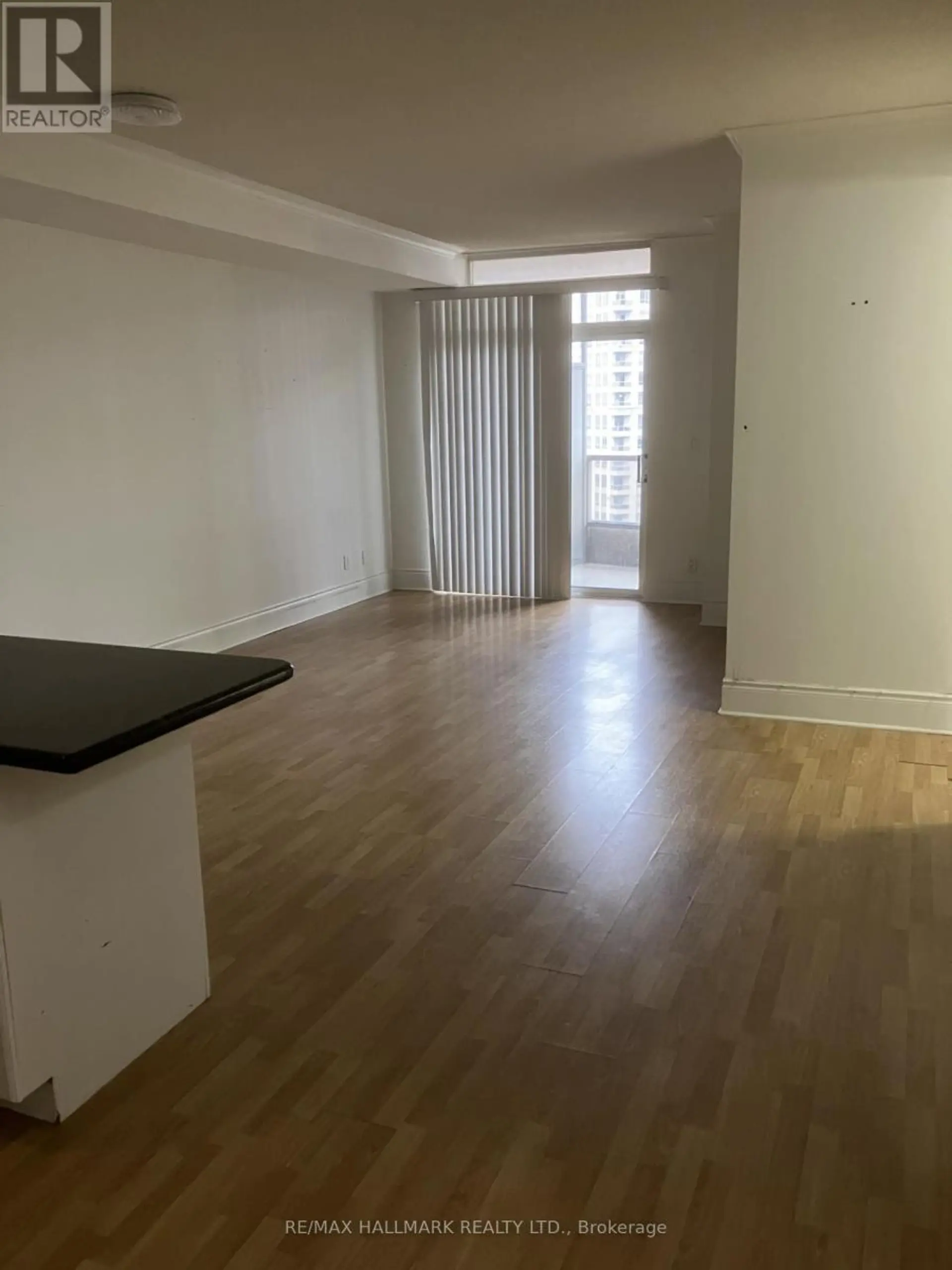 #3002 3880 DUKE OF YORK BLVD BOULEVARD - Image 3