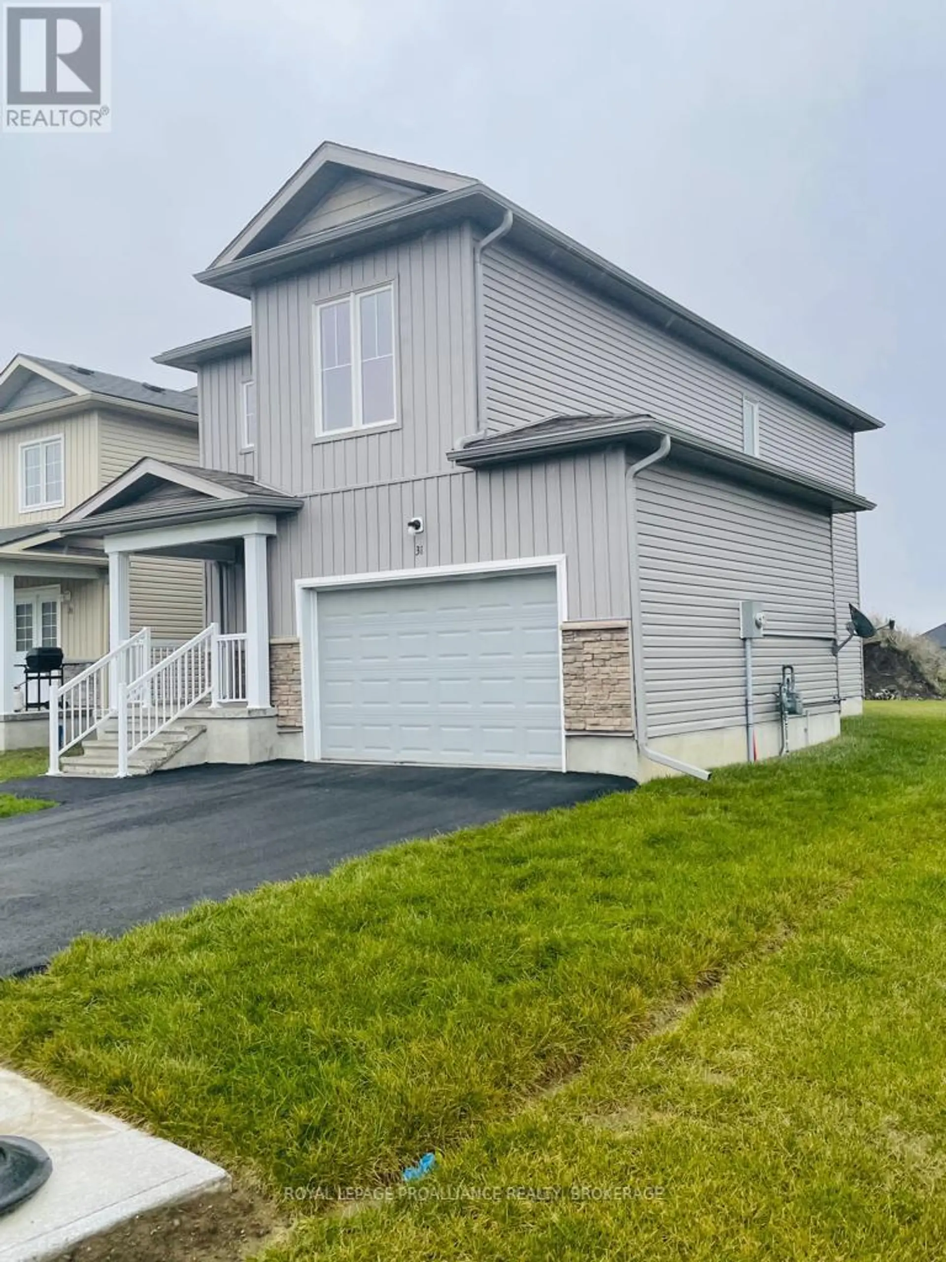 31 BRENNAN CRESCENT - Image 1
