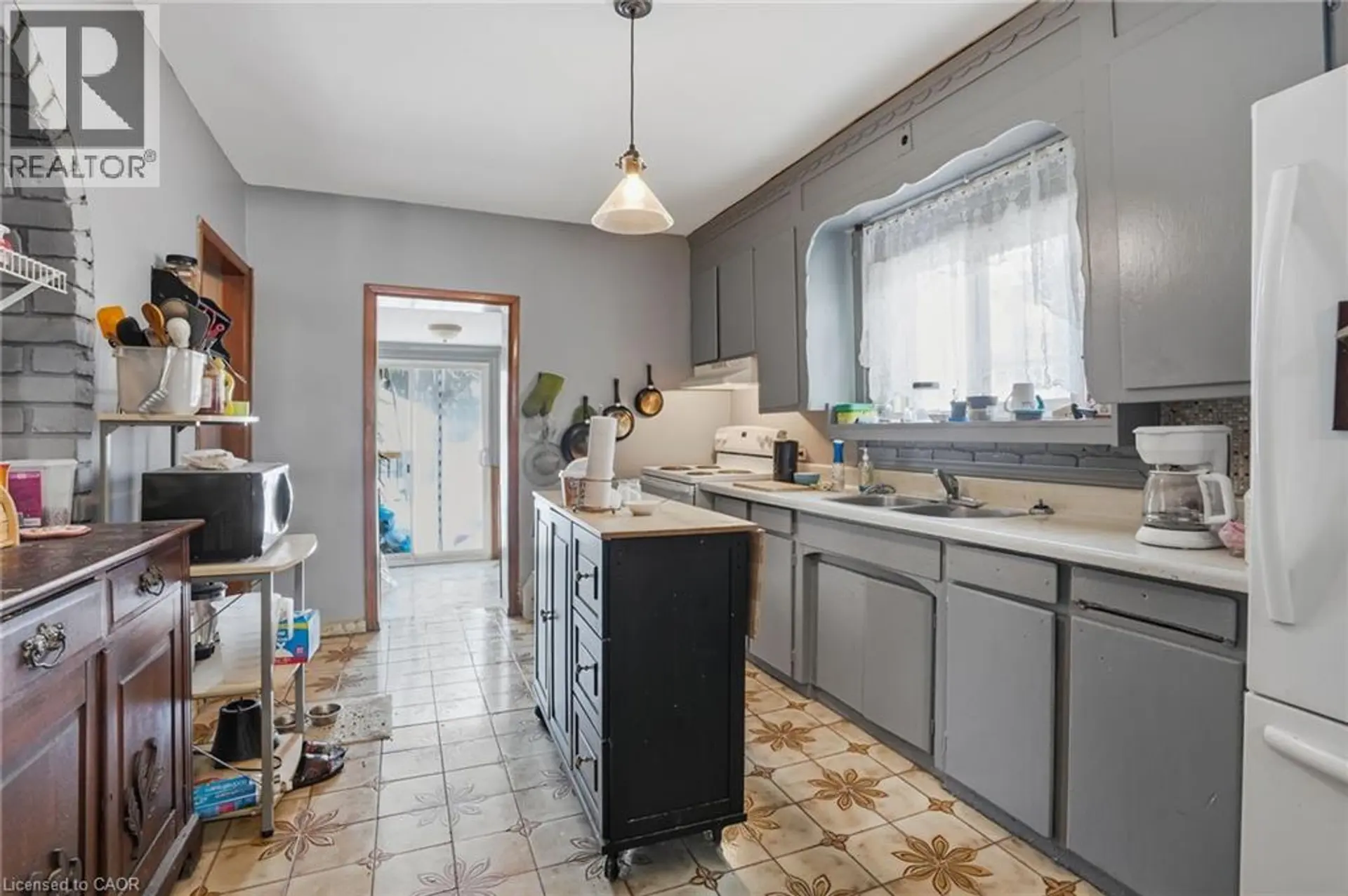 121 GIBSON AVENUE - Image 6