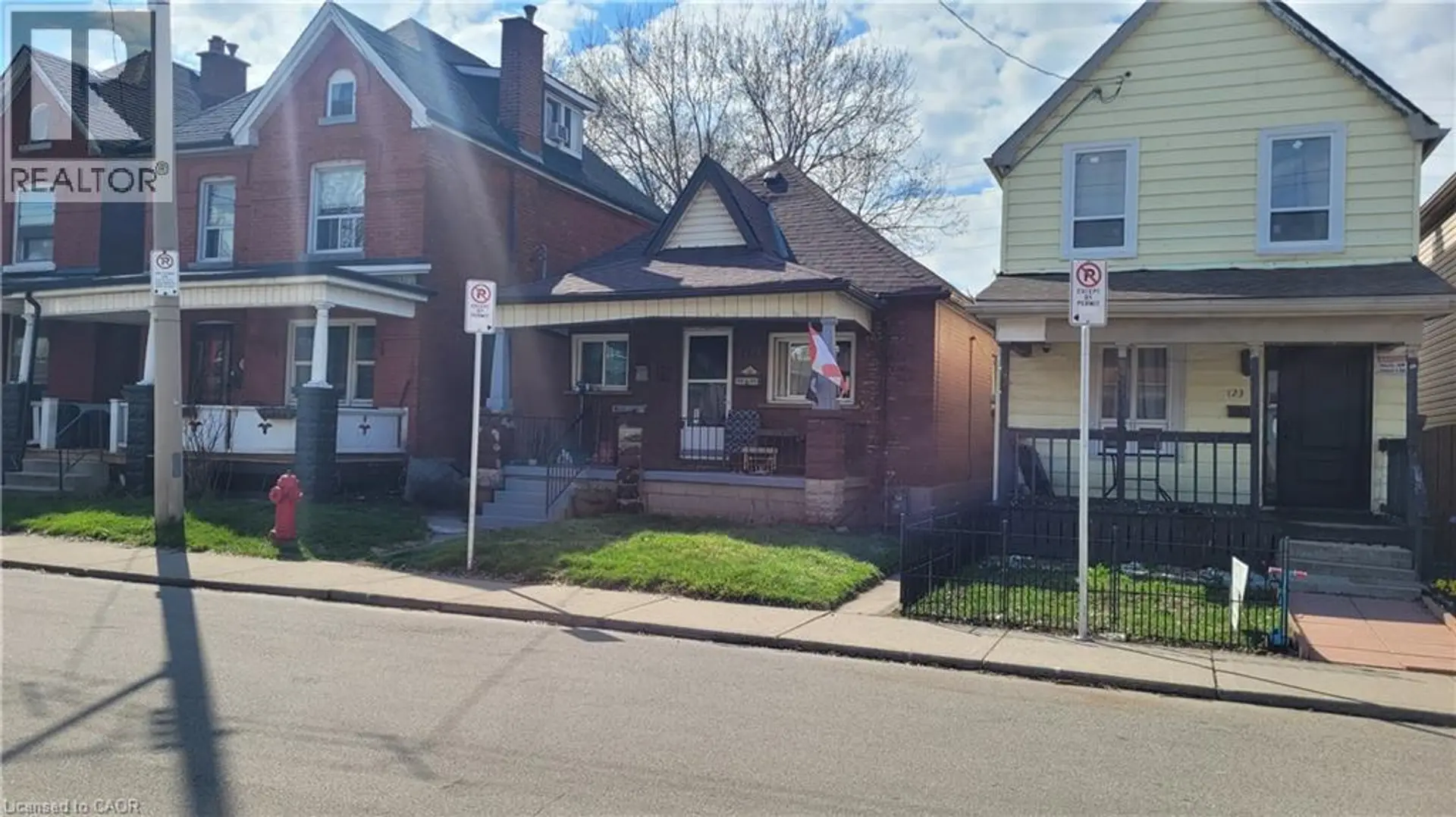 121 GIBSON AVENUE - Image 1