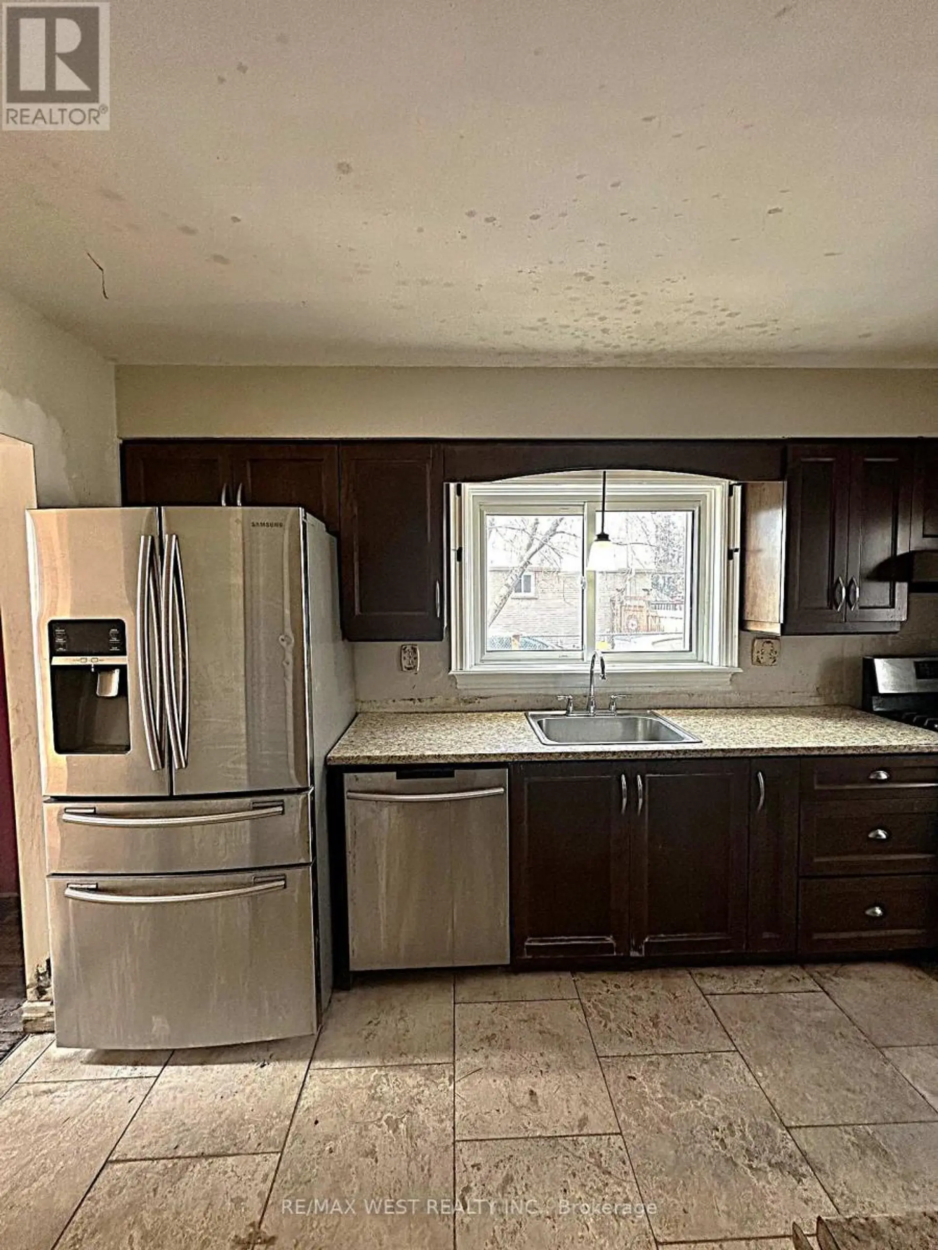 1421 FREEPORT DRIVE - Image 5