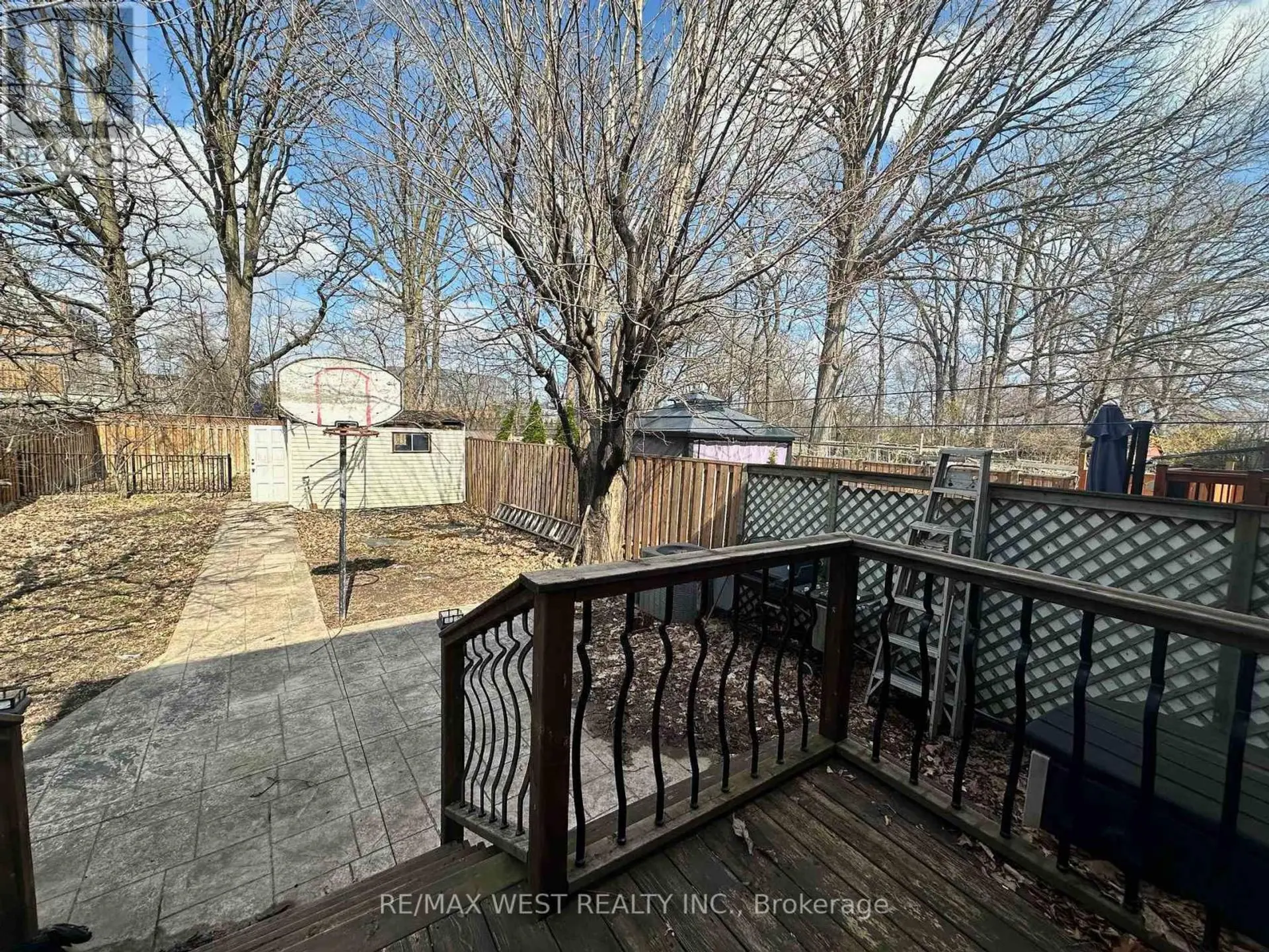 1421 FREEPORT DRIVE - Image 9